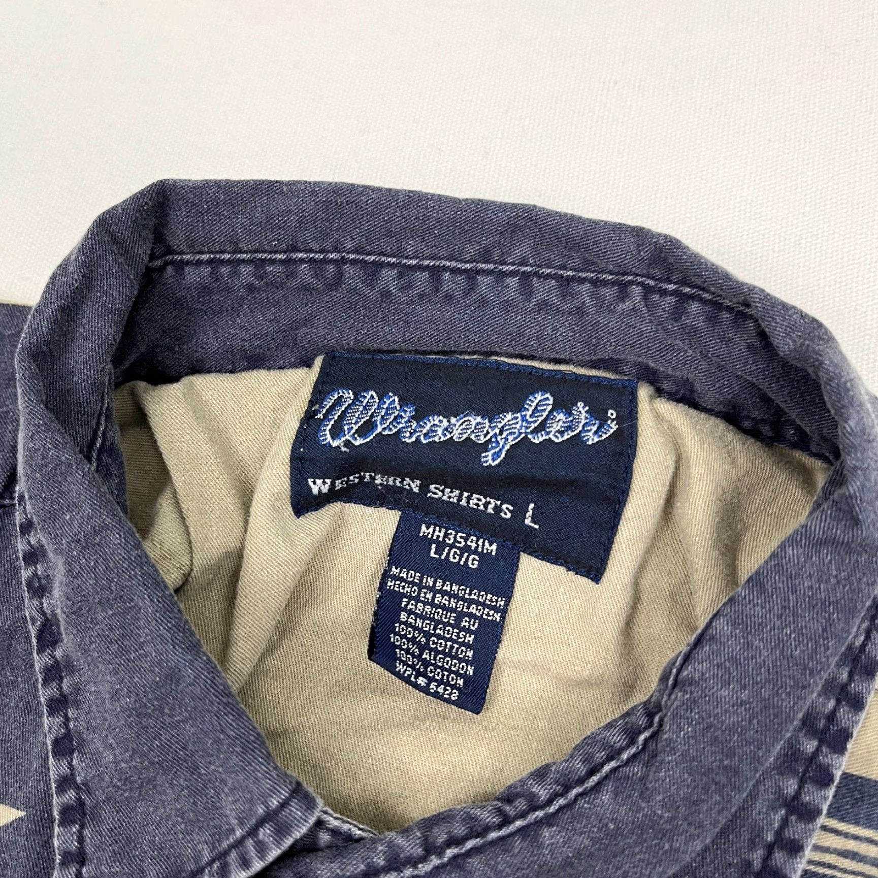 Wrangler VINTAGE Wrangler Shirt Mens L / XL Brown Blue Pearl Snap USA Flag Western Rockability Shirt Size US L / EU 52-54 / 3 - 2 Thumbnail