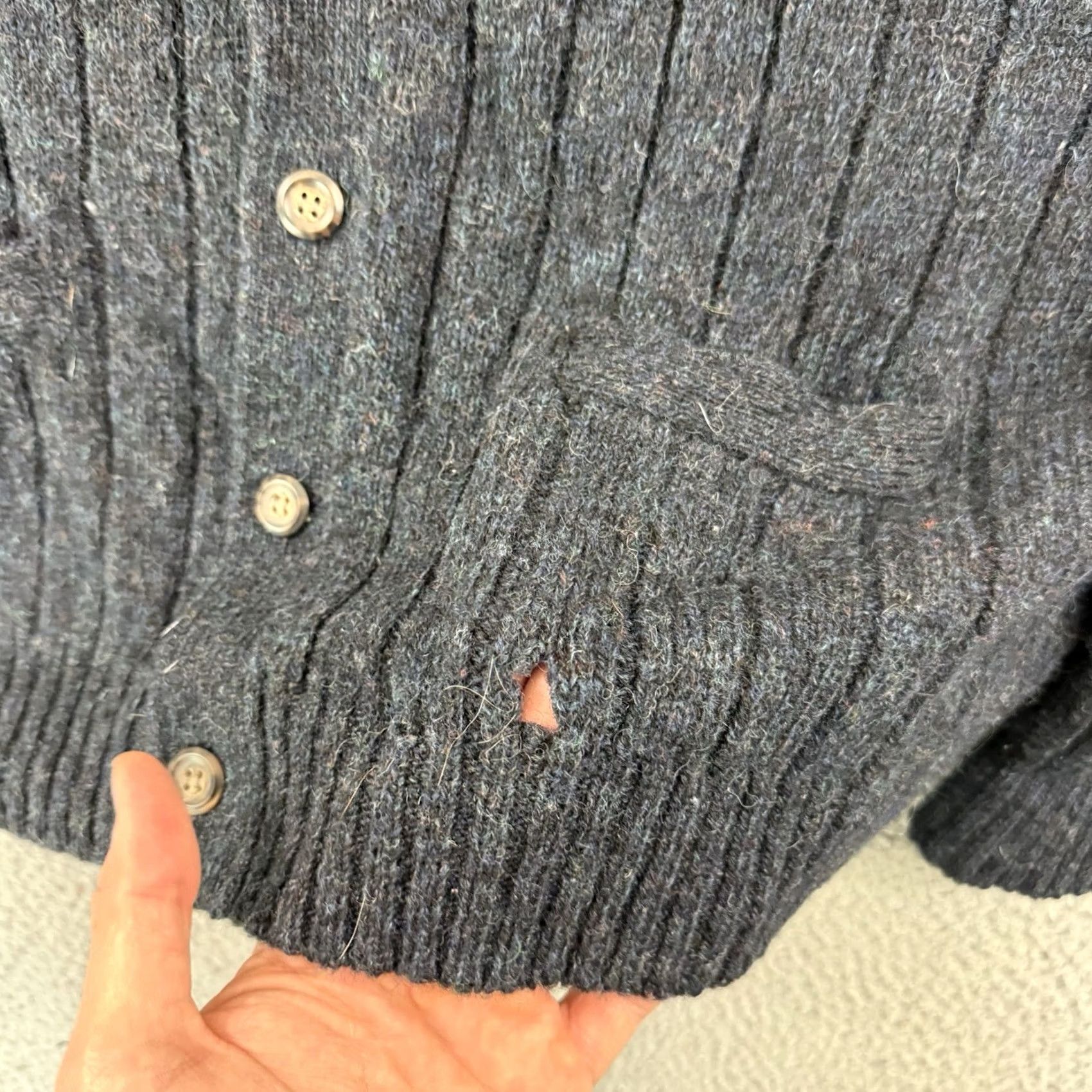 Club Room VINTAGE Club Room Sweater Cardigan Mens Medium Blue 90s Shetland Wool Fisherman Knit 100% Wool Size US M / EU 48-50 / 2 - 7 Thumbnail