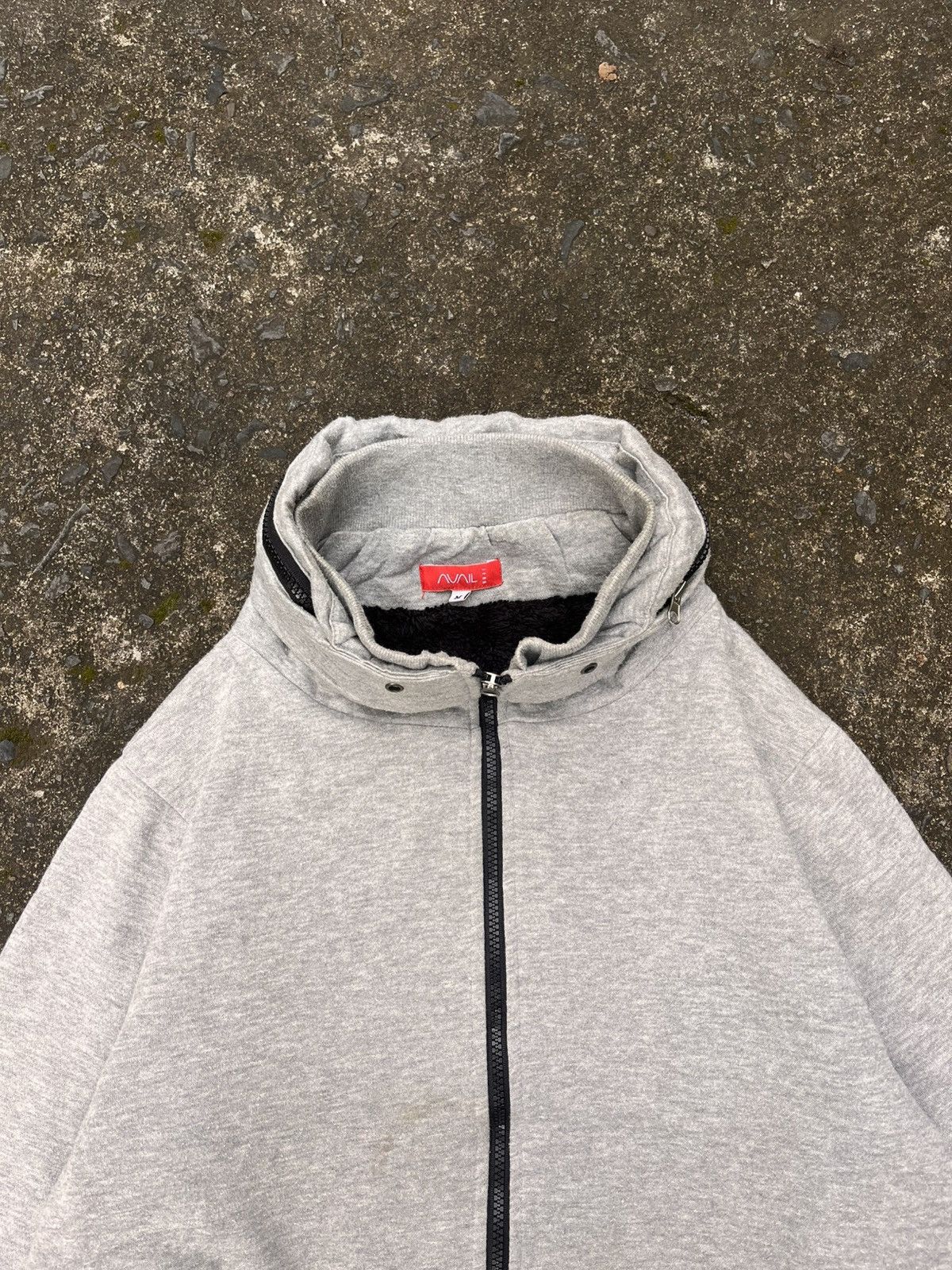 Japanese Brand 2000s Apocalypse Bono Hoodie Avail Size US M / EU 48-50 / 2 - 2 Thumbnail