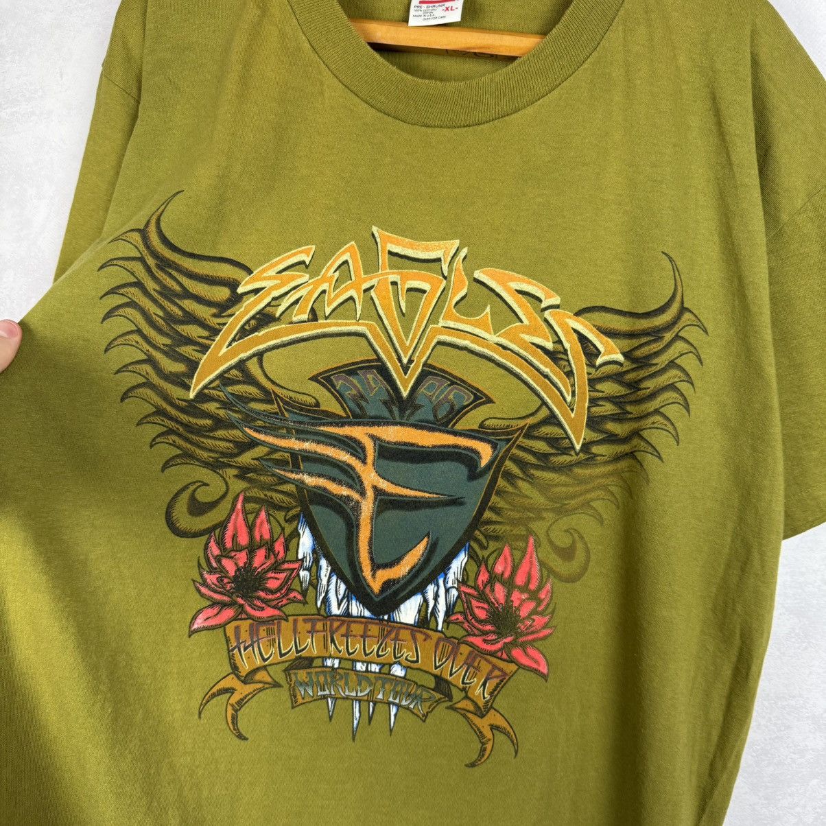 Band Tees × Vintage Vintage 1996 Eagles Hell Freezes World Tour T-Shirt Size XL Size US XL / EU 56 / 4 - 7 Thumbnail