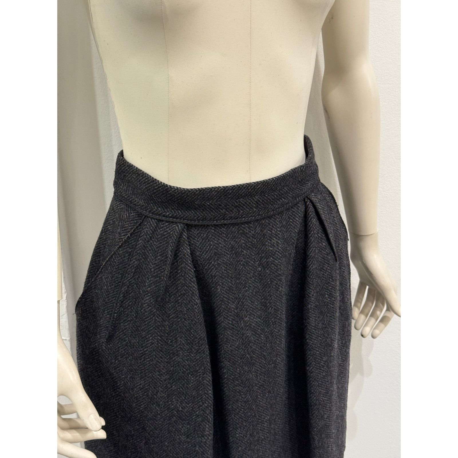 Dolce & Gabbana 2000s Dolce & Gabbana wool pelate skirt Size 27" / US 4 / IT 40 - 3 Thumbnail