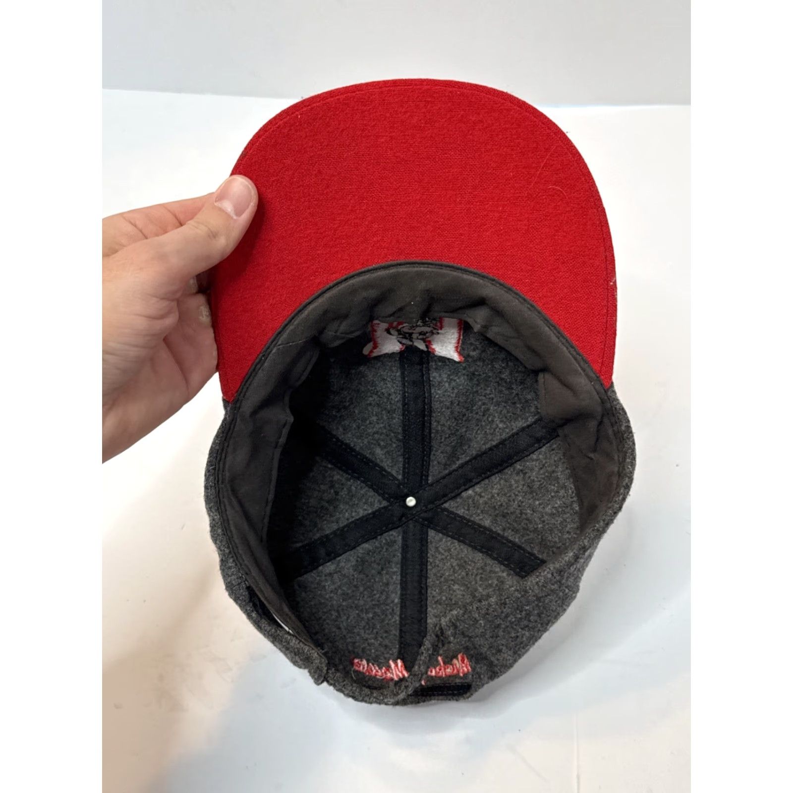 Mickey Unlimited VINTAGE Mickey Unlimited Disney Hat Gray Red OSFA Adult Wool Snapback Cap Mens Hip Hop 90s Size ONE SIZE - 6 Thumbnail