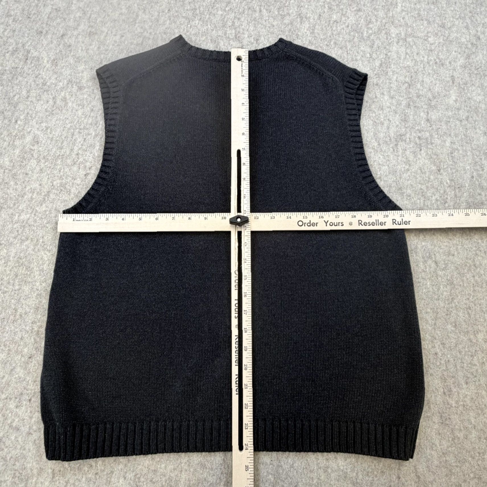 Lands' End Lands End Mens Large Gray V-Neck Sweater Vest Knit Classic Casual Pullover Sturdy Knit-Top Size US L / EU 52-54 / 3 - 6 Thumbnail