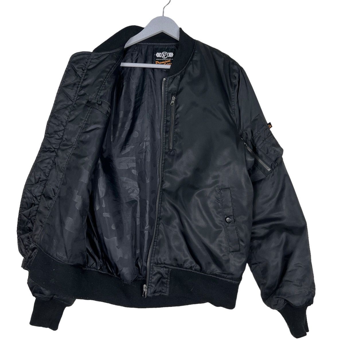 Japanese Brand 🔥 RIOT RIOT EVENRIVER BLACK BOMBER JACKET Size US L / EU 52-54 / 3 - 9 Thumbnail