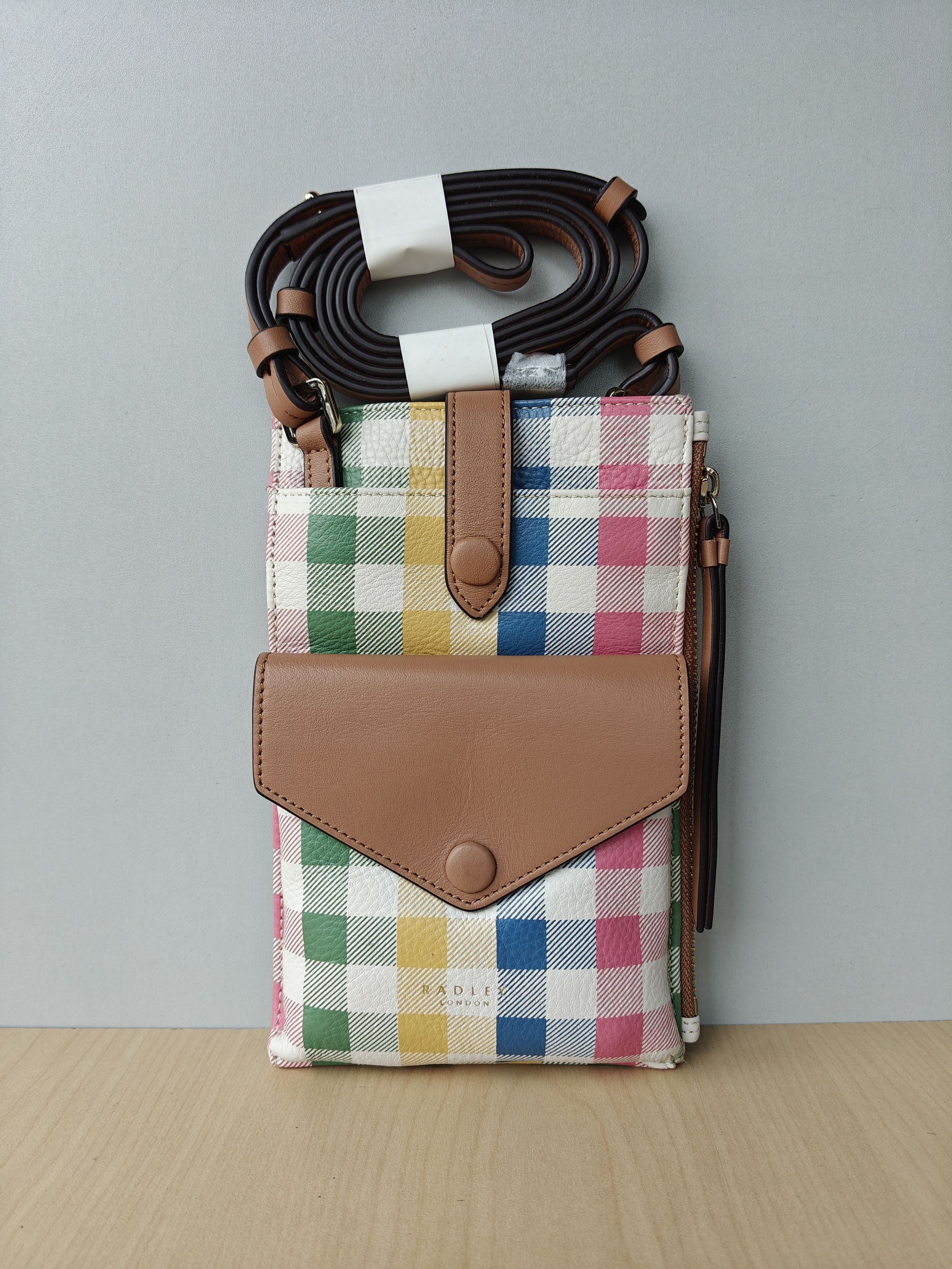 Other Radley London phone crossbody bag Free Shipping T/7008 Size ONE SIZE - 1 Thumbnail