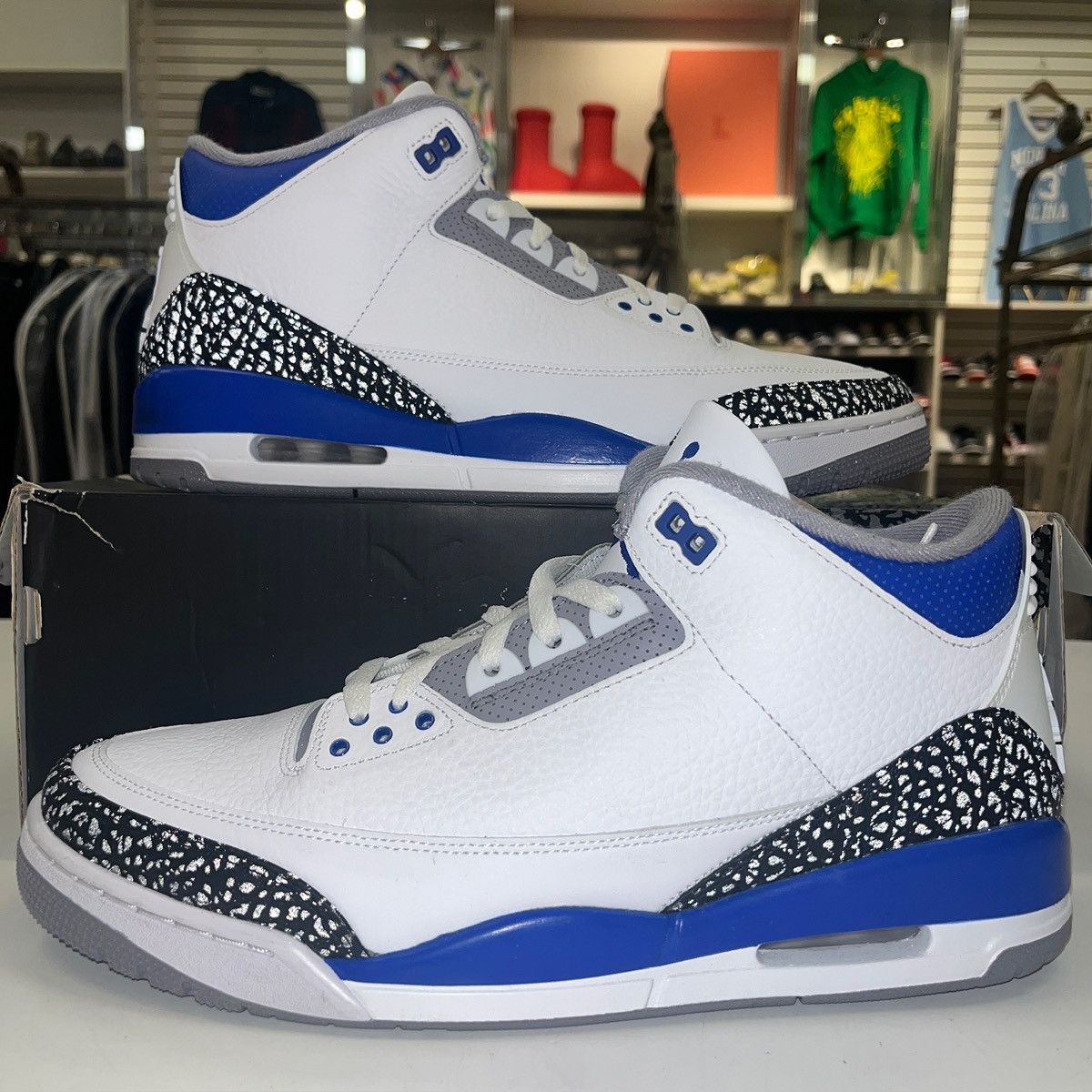 Jordan Brand Size 13 - Air Jordan 3 Retro Racer Blue - CT8532-145 Size US 13 / EU 46 - 1 Thumbnail