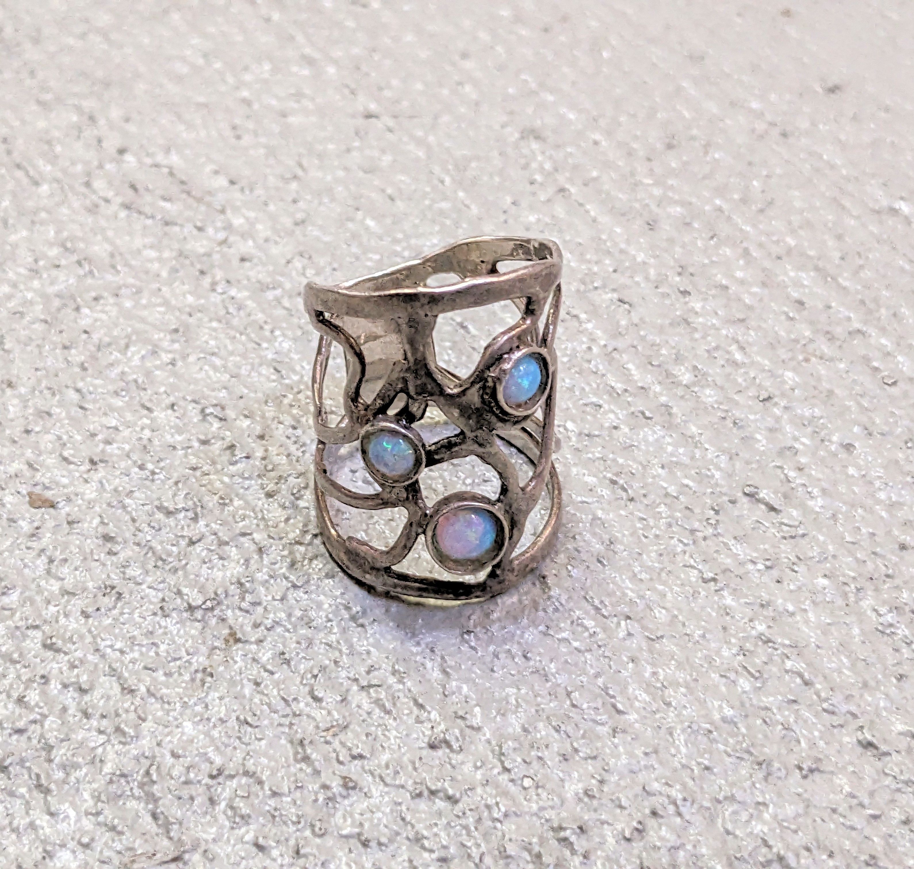 Jewelry Vintage Sterling Silver Ring Blue Opal Size 8 Modern Size ONE SIZE - 1 Thumbnail