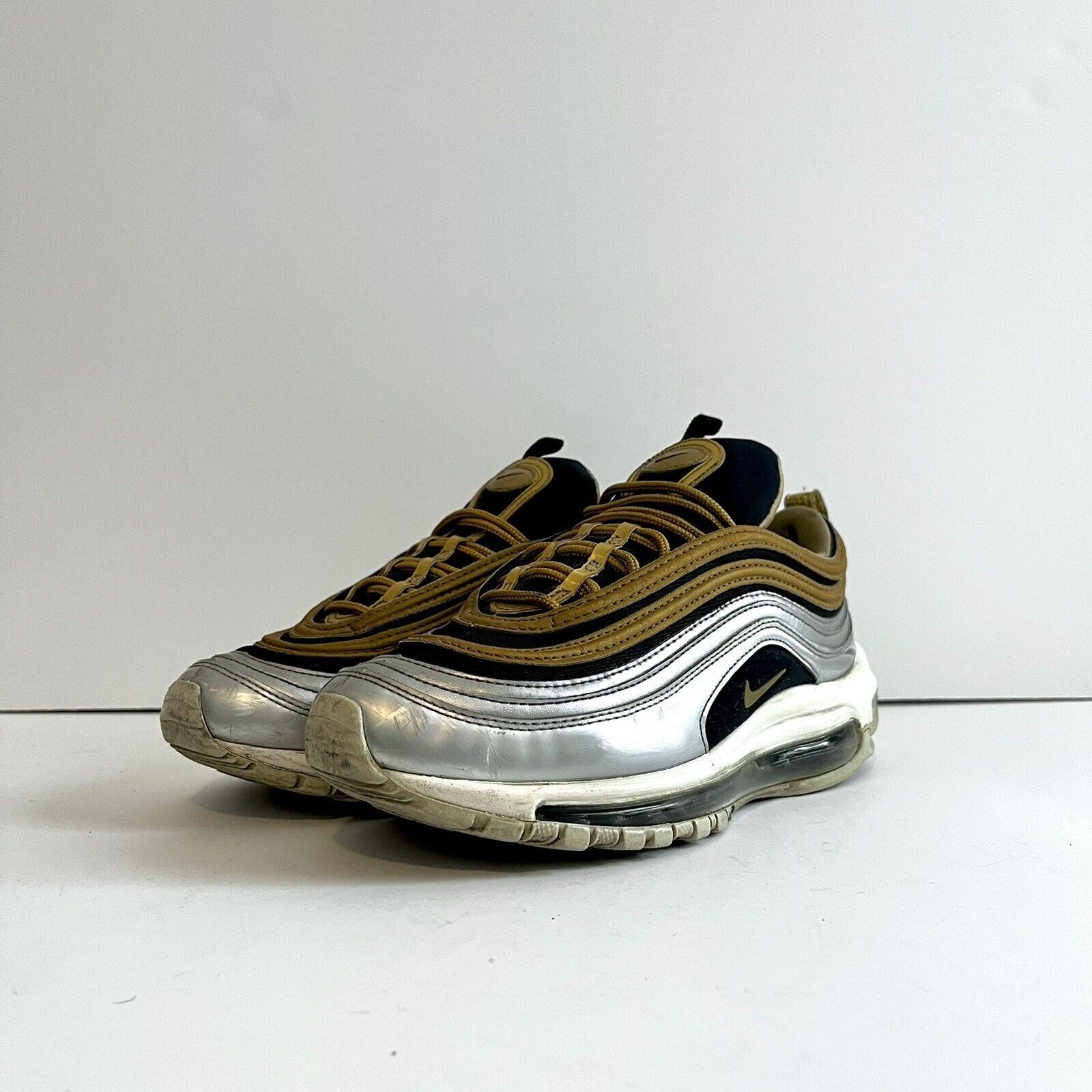 Nike Nike Air Max 97 AQ4137-700 Metallic Gold Silver 2018 6Y Size US 7.5 / IT 37.5 - 2 Thumbnail