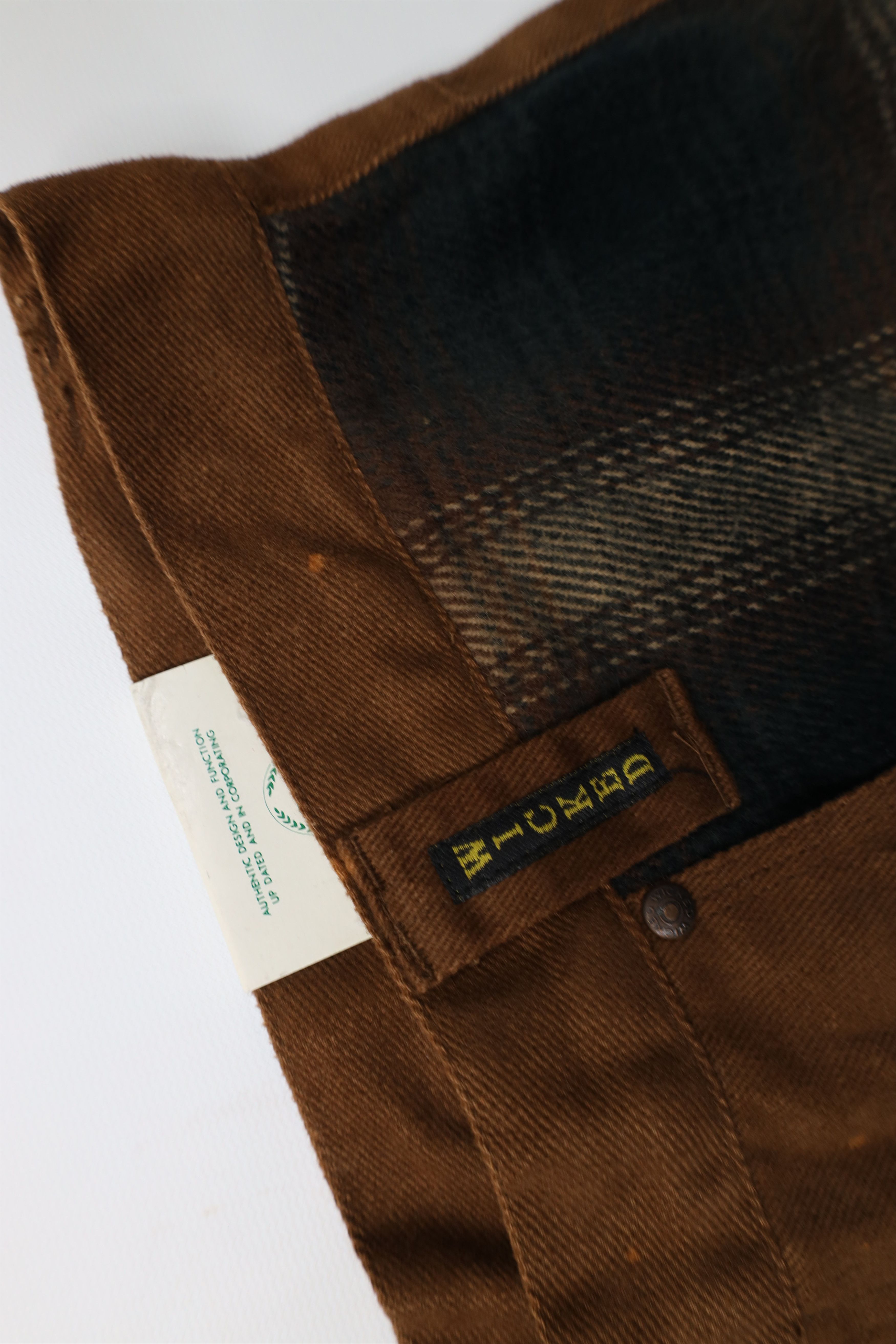 Vintage Deadstock Vintage 90s Streetwear Skateboard Jeans Brown Size US 36 / EU 52 - 9 Thumbnail
