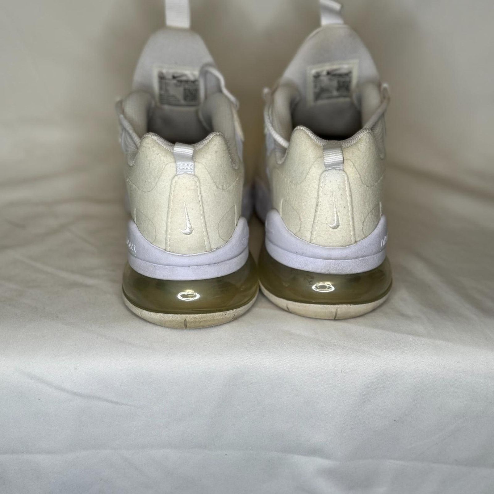 Nike Nike Air Max 270 React Size US 6 / IT 36 - 5 Thumbnail