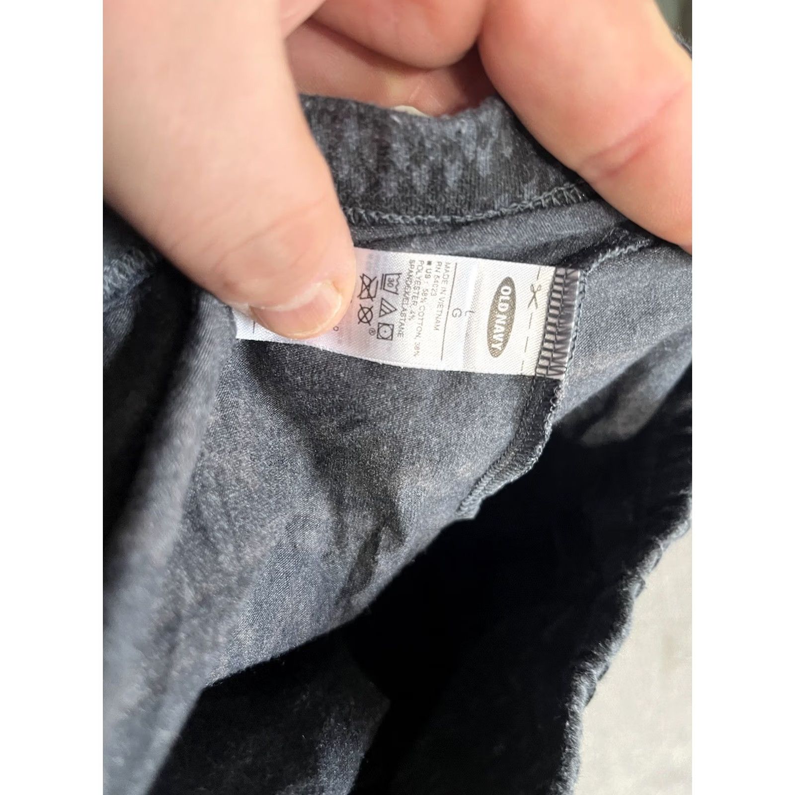 Old Navy Old Navy Leggings Women’s Size L Gray Black Aztec Print Jeans? Size 36" / US 14 / IT 50 - 6 Thumbnail