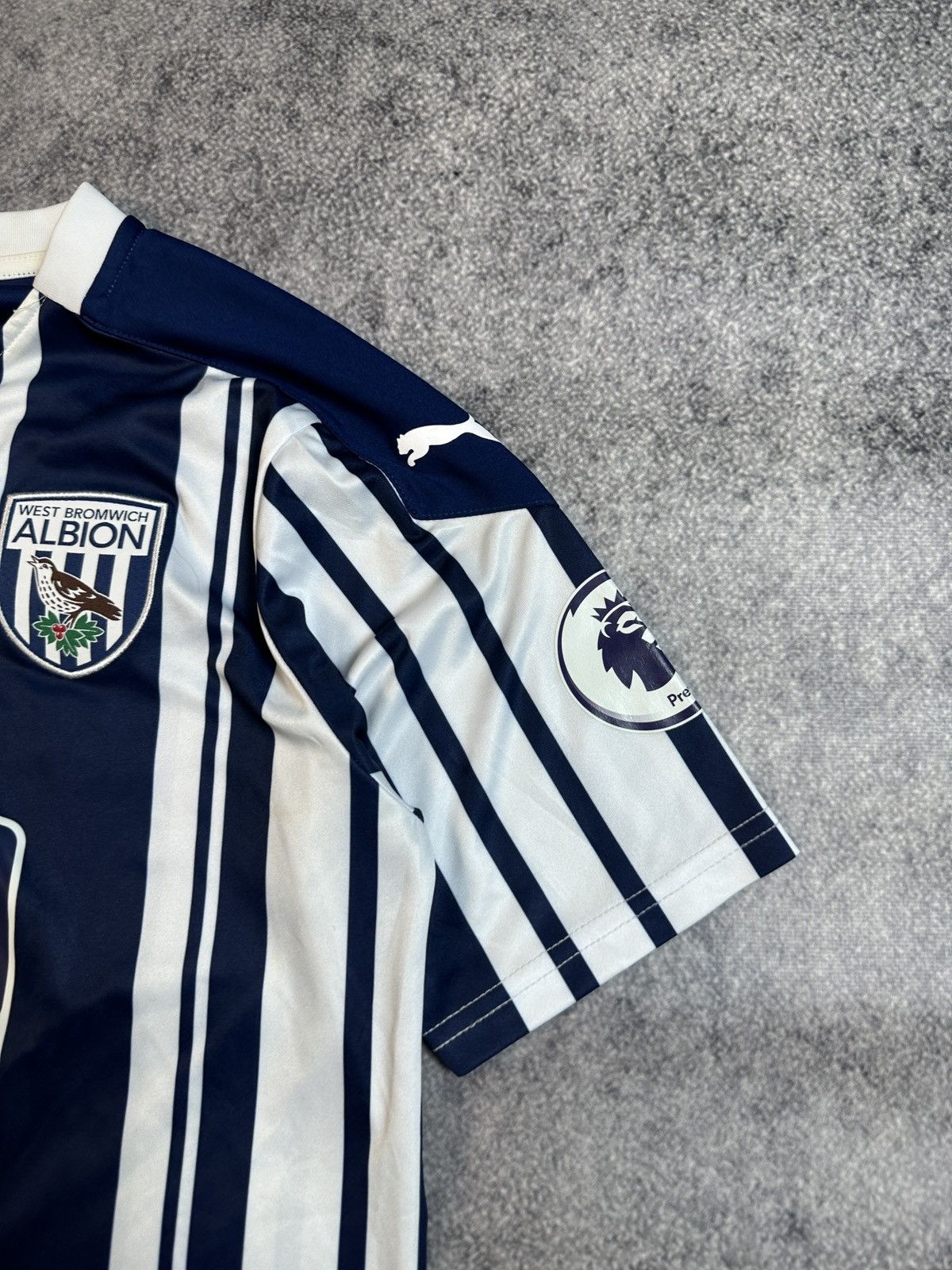 Puma Puma West Bromwich Albion 11 Diang Soccer Jersey Streetwear Size US M / EU 48-50 / 2 - 3 Thumbnail