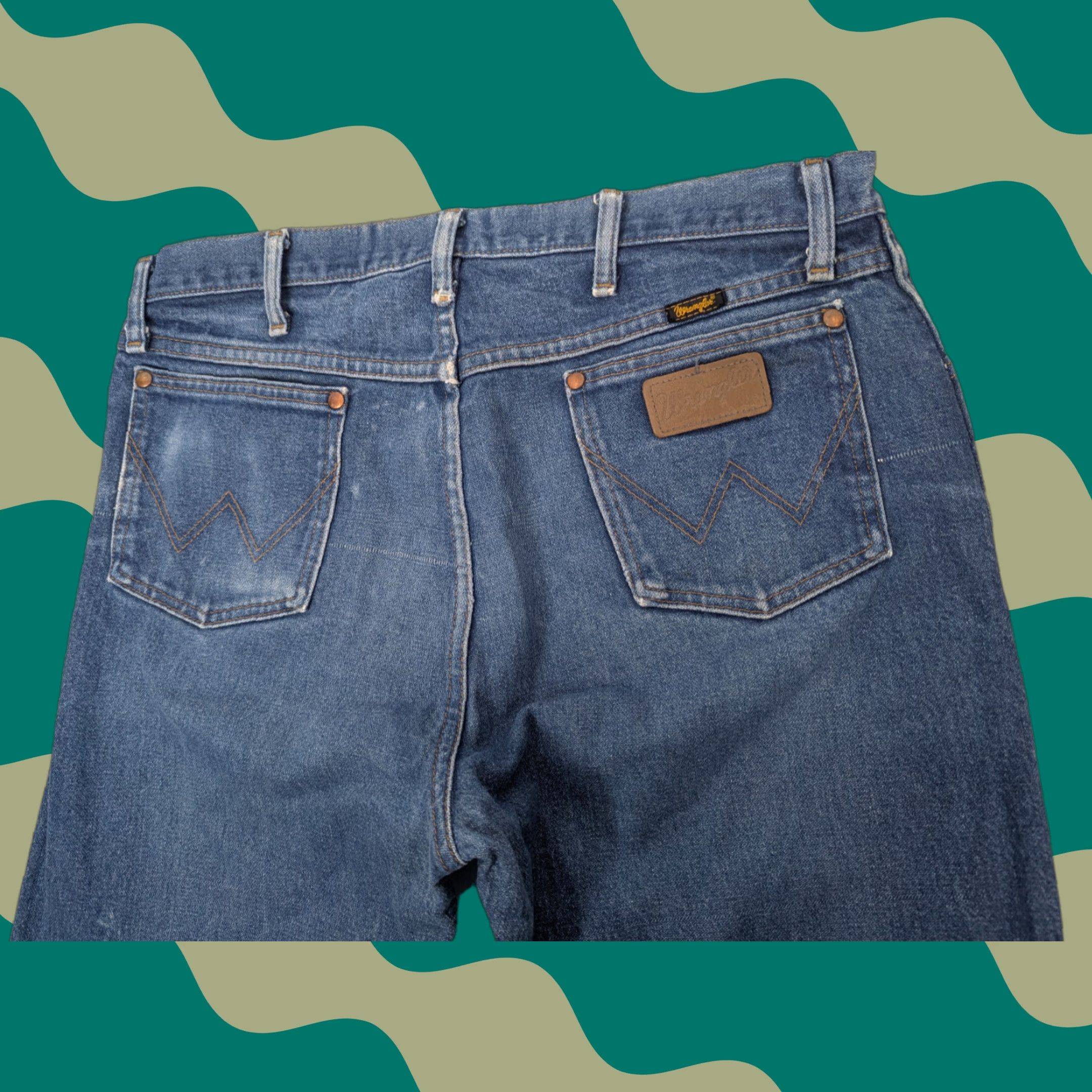 Wrangler VINTAGE Wrangler Jeans Men's 36x34 Cowboy Cut Bootcut Western 13MWZ Workwear Distressed Size US 36 / EU 52 - 1 Thumbnail