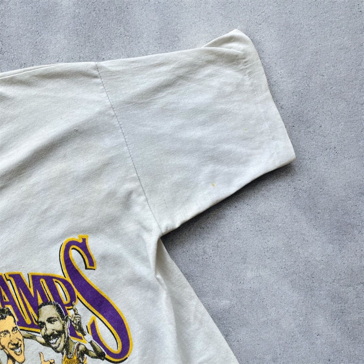 NBA Vintage 1988 Los Angeles Lakers Championship Tee Shirt 80s Size US M / EU 48-50 / 2 - 9 Thumbnail