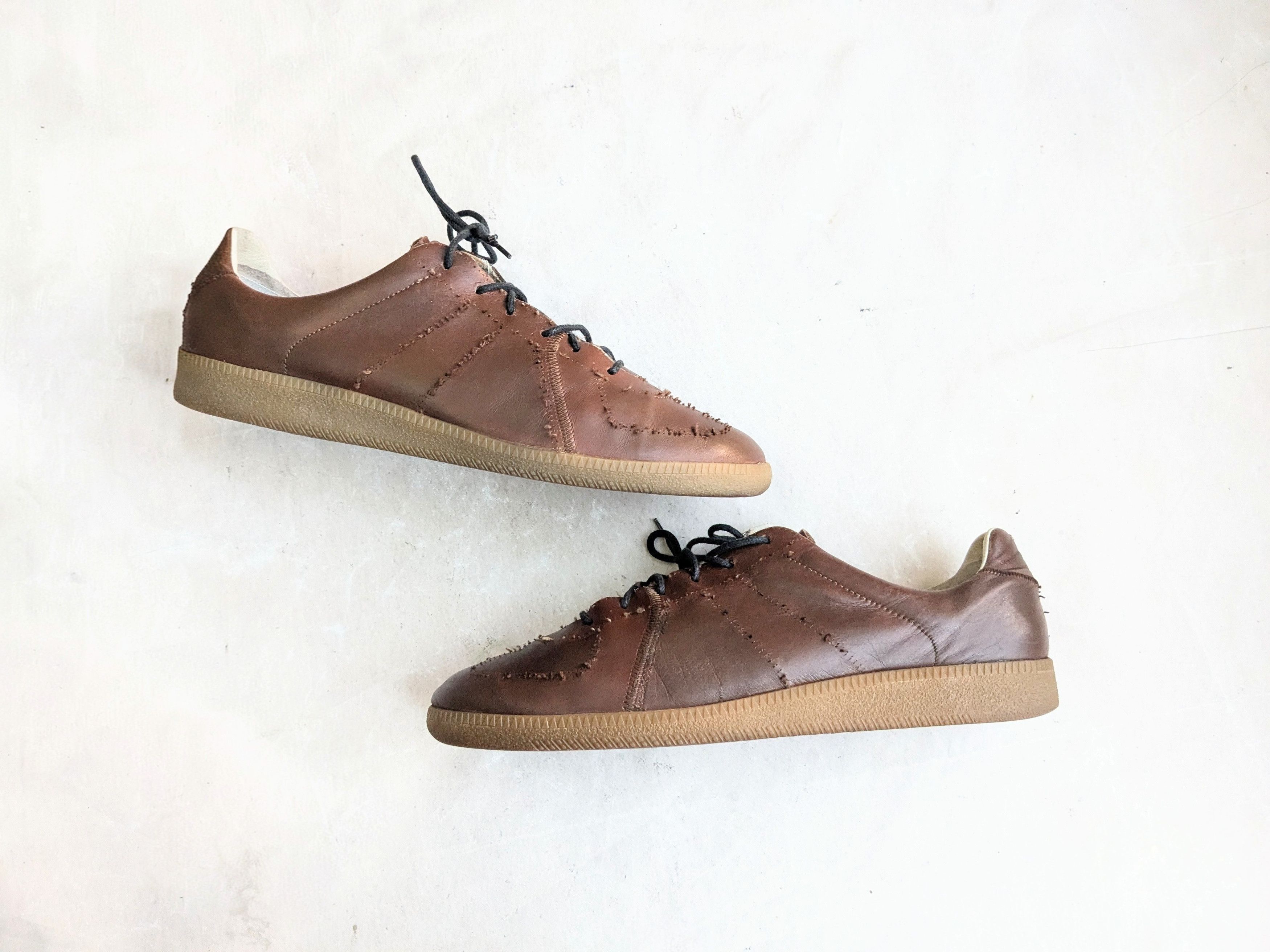 Maison Margiela Maison Margiela Replica GAT Brown Seamless 10 43 Size US 10 / EU 43 - 1 Thumbnail