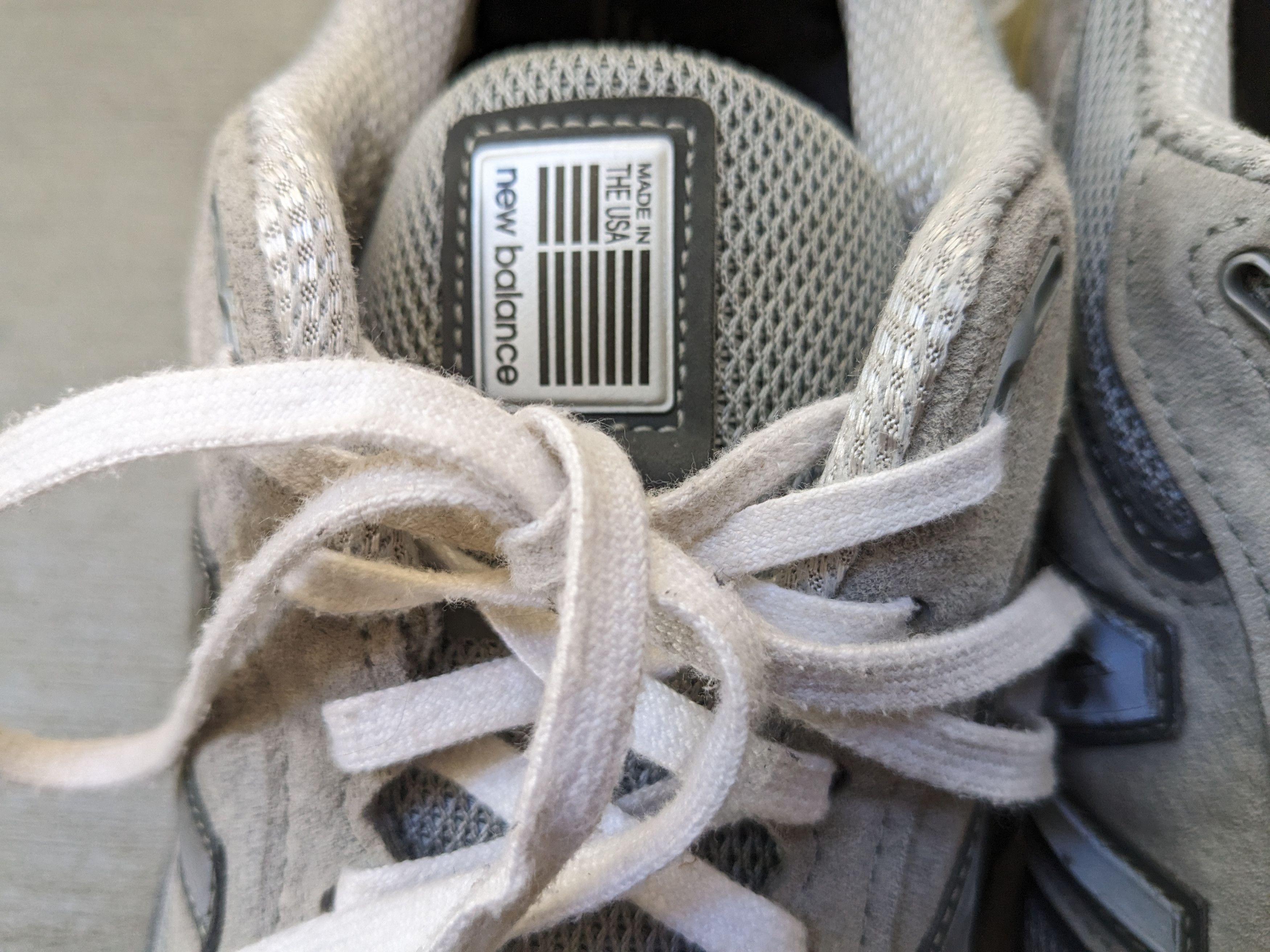 New Balance New Balance 990V4 12 D Gray Suede Castlerock M990GL4 Size US 12 / EU 45 - 6 Thumbnail