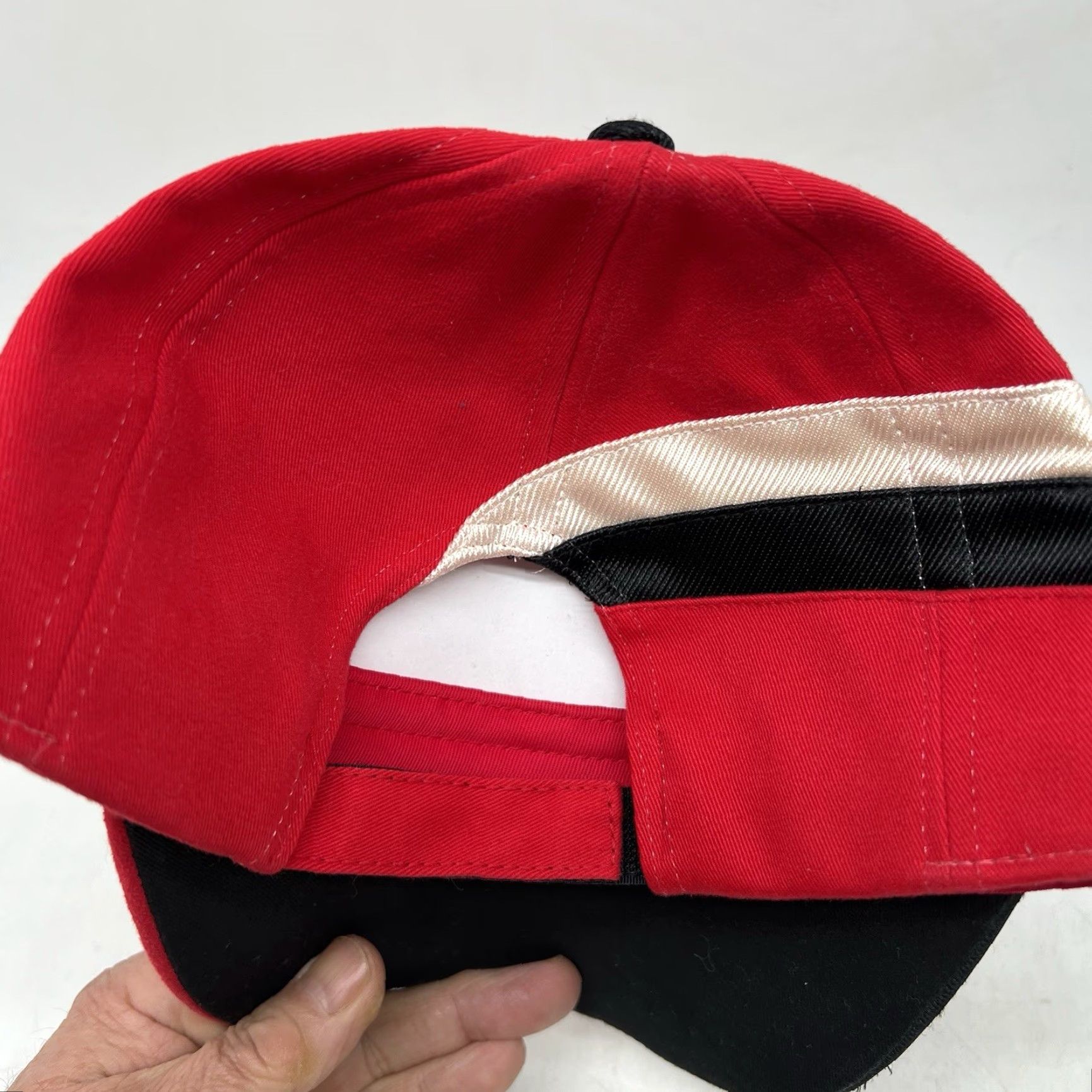 Reebok VINTAGE Reebok Shaq "SHAQ PAQ" NBA Orlando Magic Baseball Cap Mens One Size Red Cotton Canvas 90s Sports Adjustable Size ONE SIZE - 3 Thumbnail