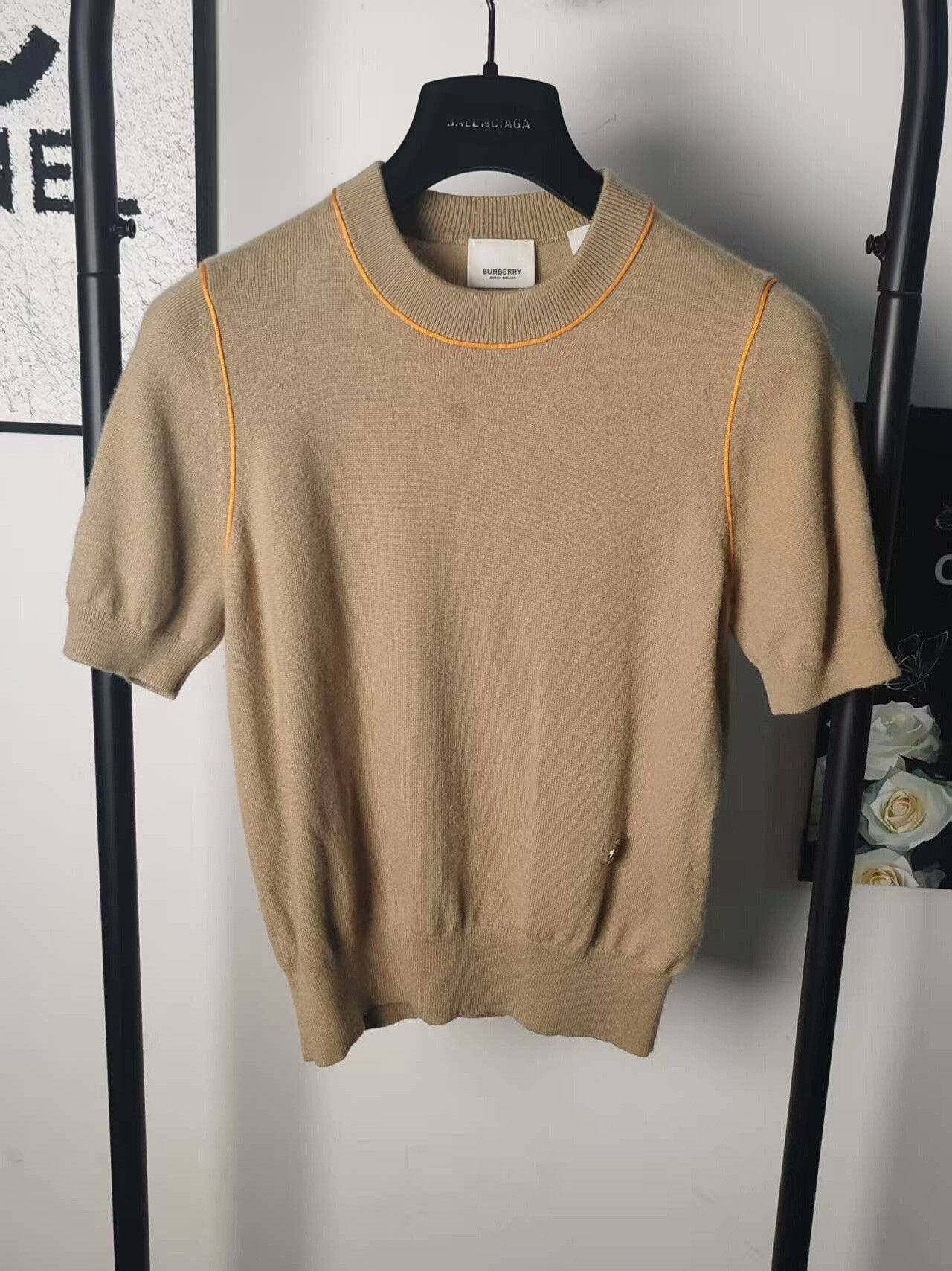 Burberry Burberry Knitted TB Short Sleeve Shirt Size US M / EU 48-50 / 2 - 1 Thumbnail