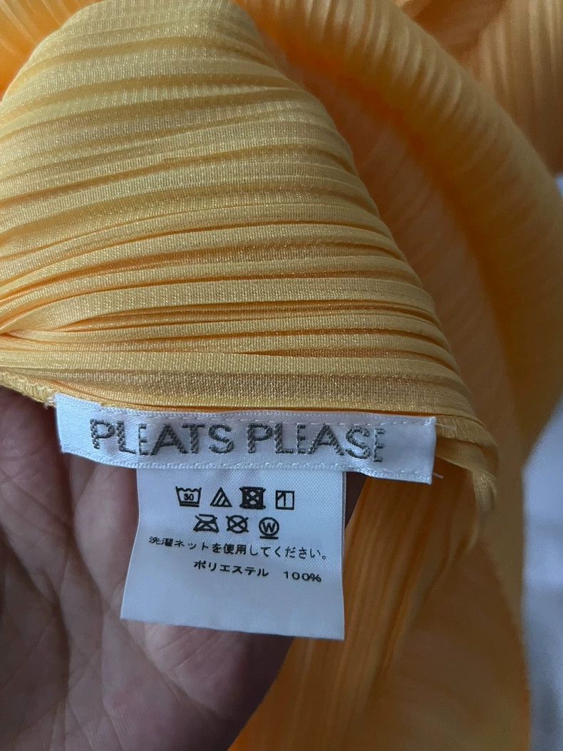 Issey Miyake issey miyake size:one size Yellow dress Size XS / US 0-2 / IT 36-38 - 3 Thumbnail