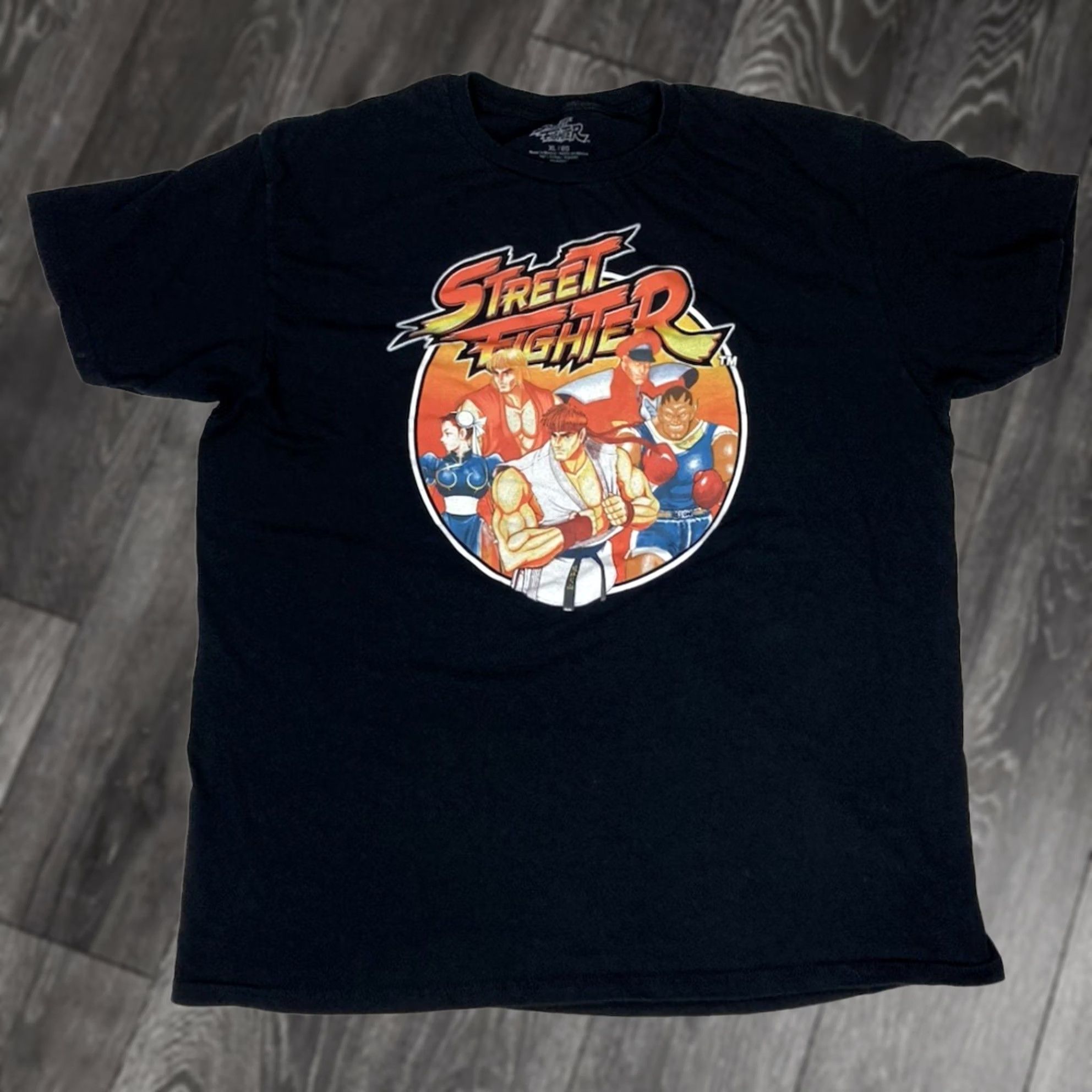 Etro Capcom Street Fighter Retro Graphic T-shirt Men XL Short Sleeve Black Size US XL / EU 56 / 4 - 1 Thumbnail
