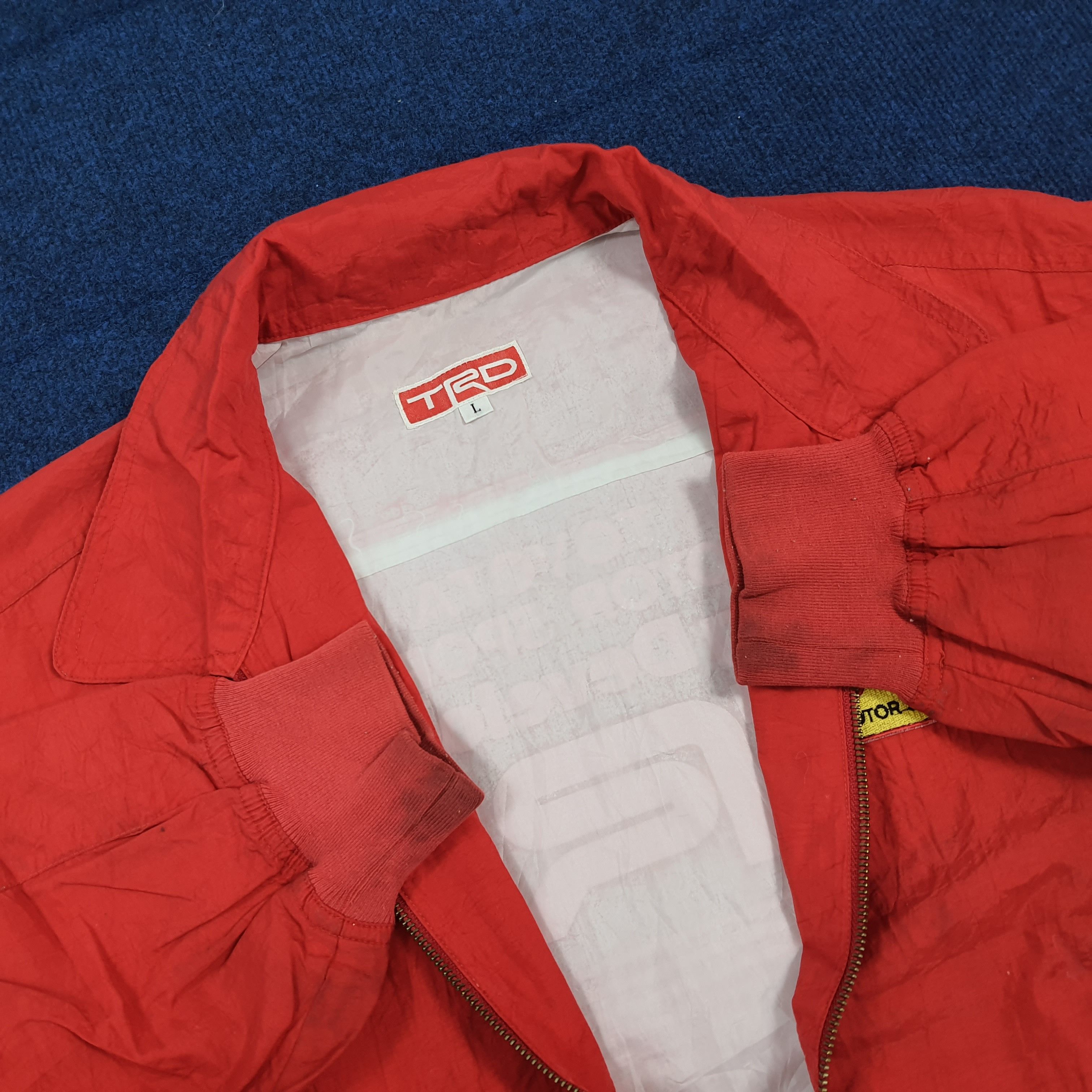 Japanese Brand Vintage 90s Toyota TRD Racing Jacket Red Bomber C300N2 Size US L / EU 52-54 / 3 - 7 Thumbnail
