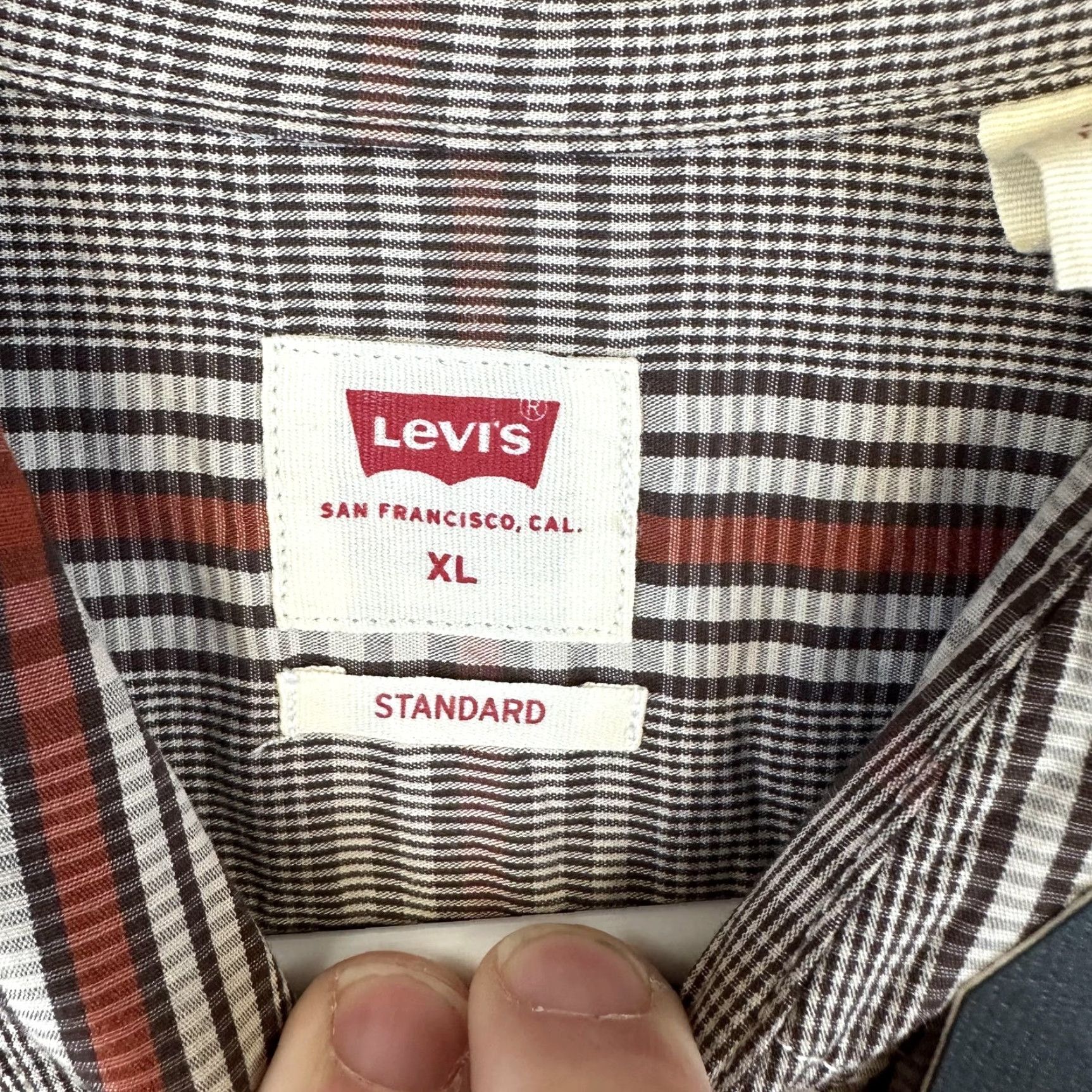 Levi's Levis Shirt Mens XL Brown Red Plaid Long Sleeve Button Down Standard Fit New Size US XL / EU 56 / 4 - 6 Thumbnail