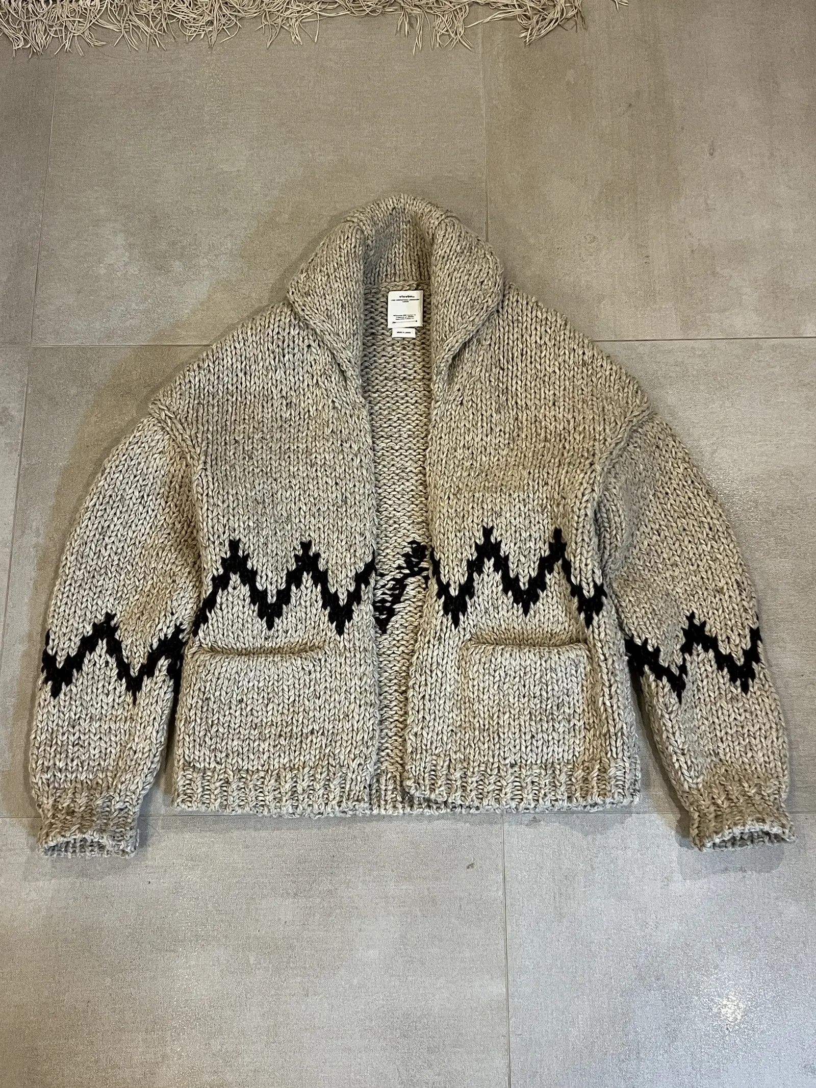 Visvim COWICHAN SB HAND-KNIT F.Z. (IVORY) Size US L / EU 52-54 / 3 - 1 Thumbnail