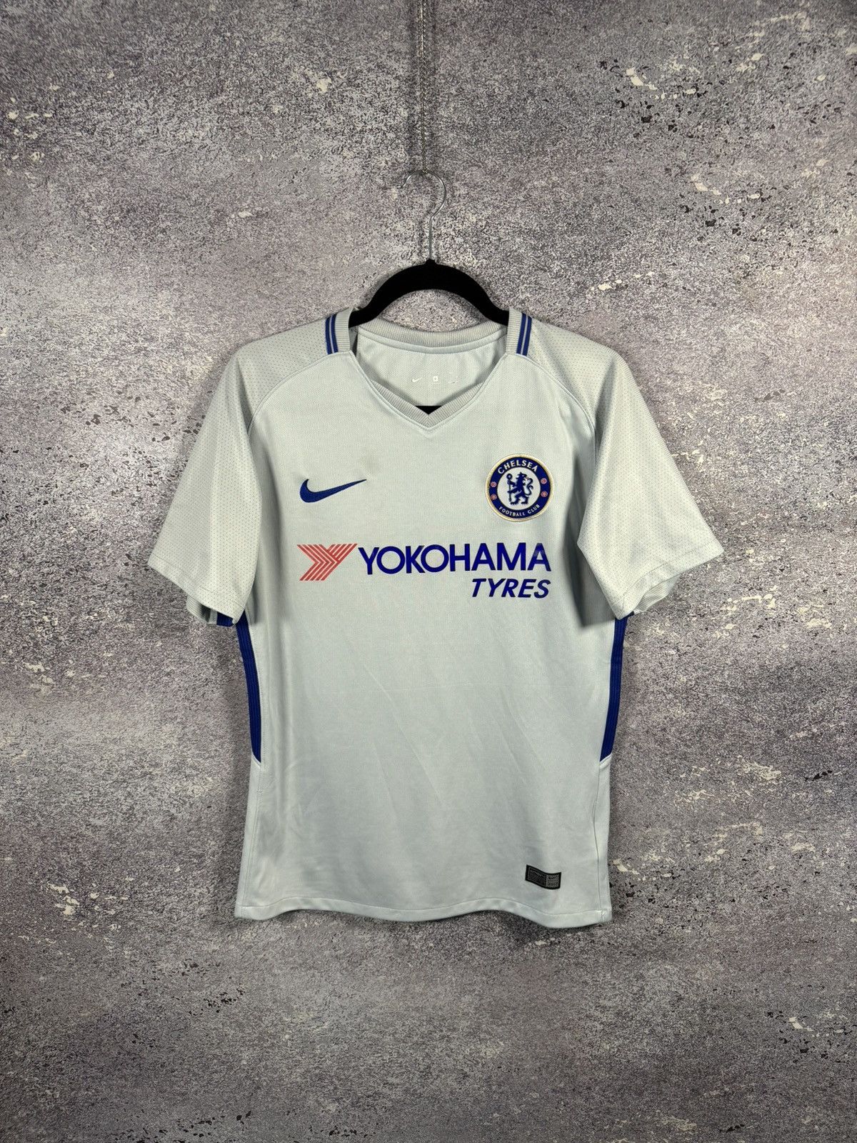 Chelsea Soccer Vintage Chelsea 2017/18 Away Nike Jersey Blokcore Small Size US S / EU 44-46 / 1 - 1 Thumbnail