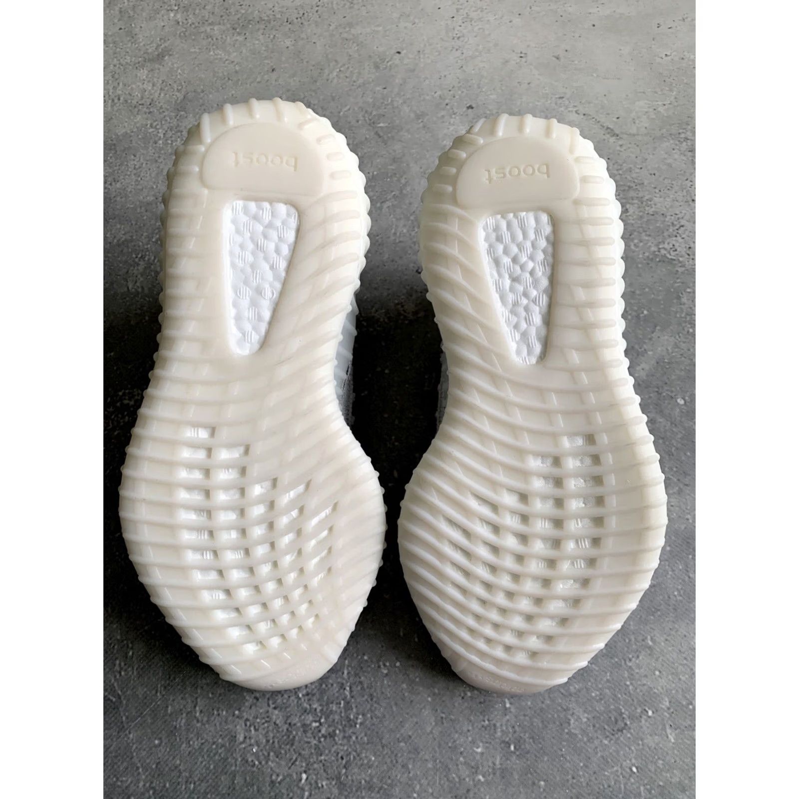 Adidas ADIDAS YEEZY 350 V2 CMPCT PANDA SNEAKERS US 8, UK 7.5, EU 41 1/3, 260 mm, Men, Sneaker, Panda, adidas Yeezy, White, Size US 8 Size US 8 / EU 41 - 7 Thumbnail