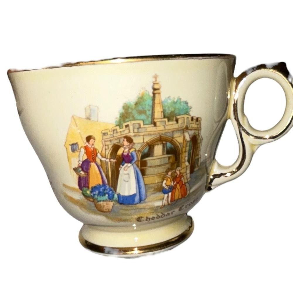 Designer Vintage Royal Winton Old English Markets Cup & Saucer Size ONE SIZE - 3 Thumbnail