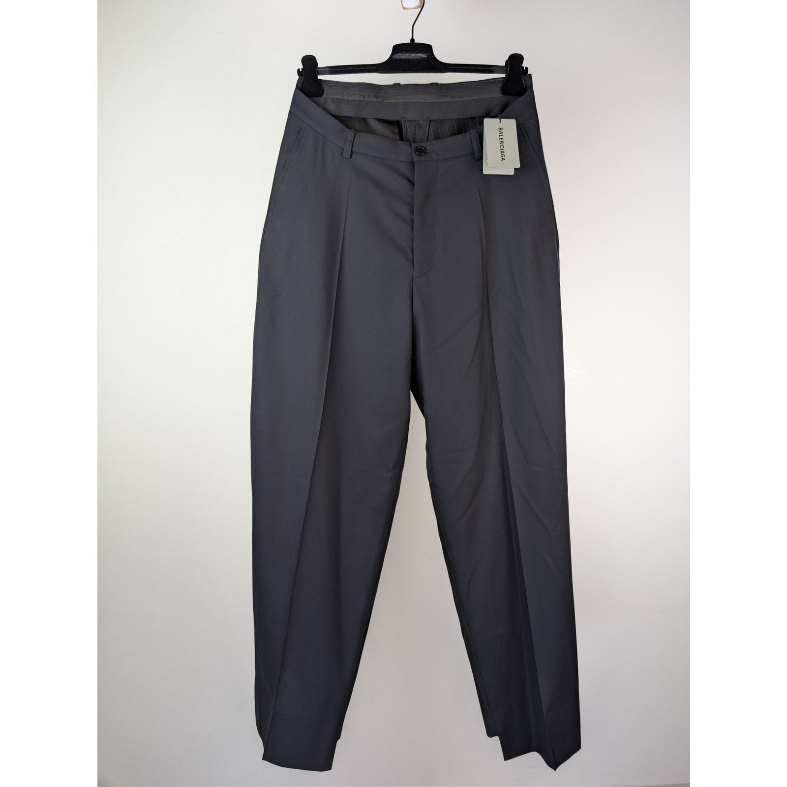 Balenciaga o1rshd1 Fluid Barathea Patched Skater Pants in Dark Navy Size US 32 / EU 48 - 2 Thumbnail