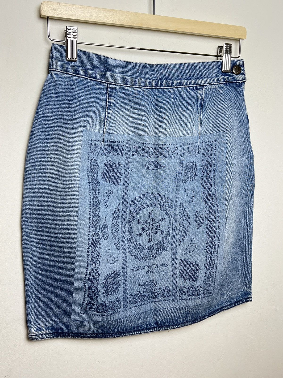 Armani armani shrooms croissants printed denim midi skirt y2k Size 32" / US 10 / IT 46 - 5 Thumbnail