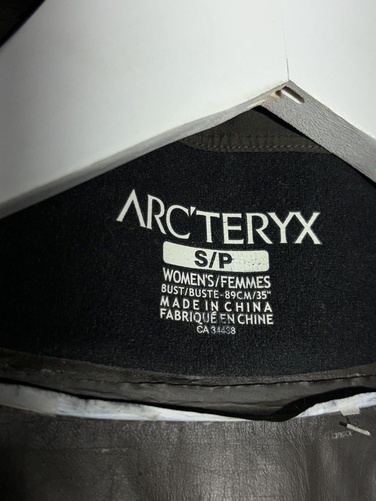 Arc'teryx Arc’Teryx Gore-Tex Paclite Shell Jacket Dark Green Size S / US 4 / IT 40 - 16 Thumbnail