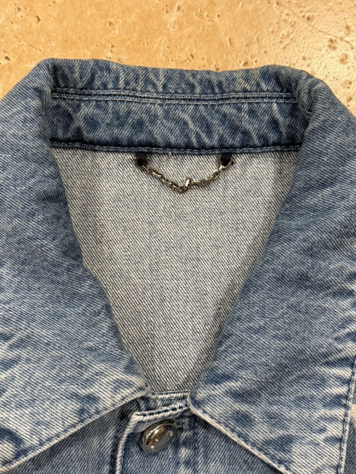Louis Vuitton Louis Vuitton Frayed Distress Monogram Denim Trucker Jacket Size US XL / EU 56 / 4 - 12 Thumbnail