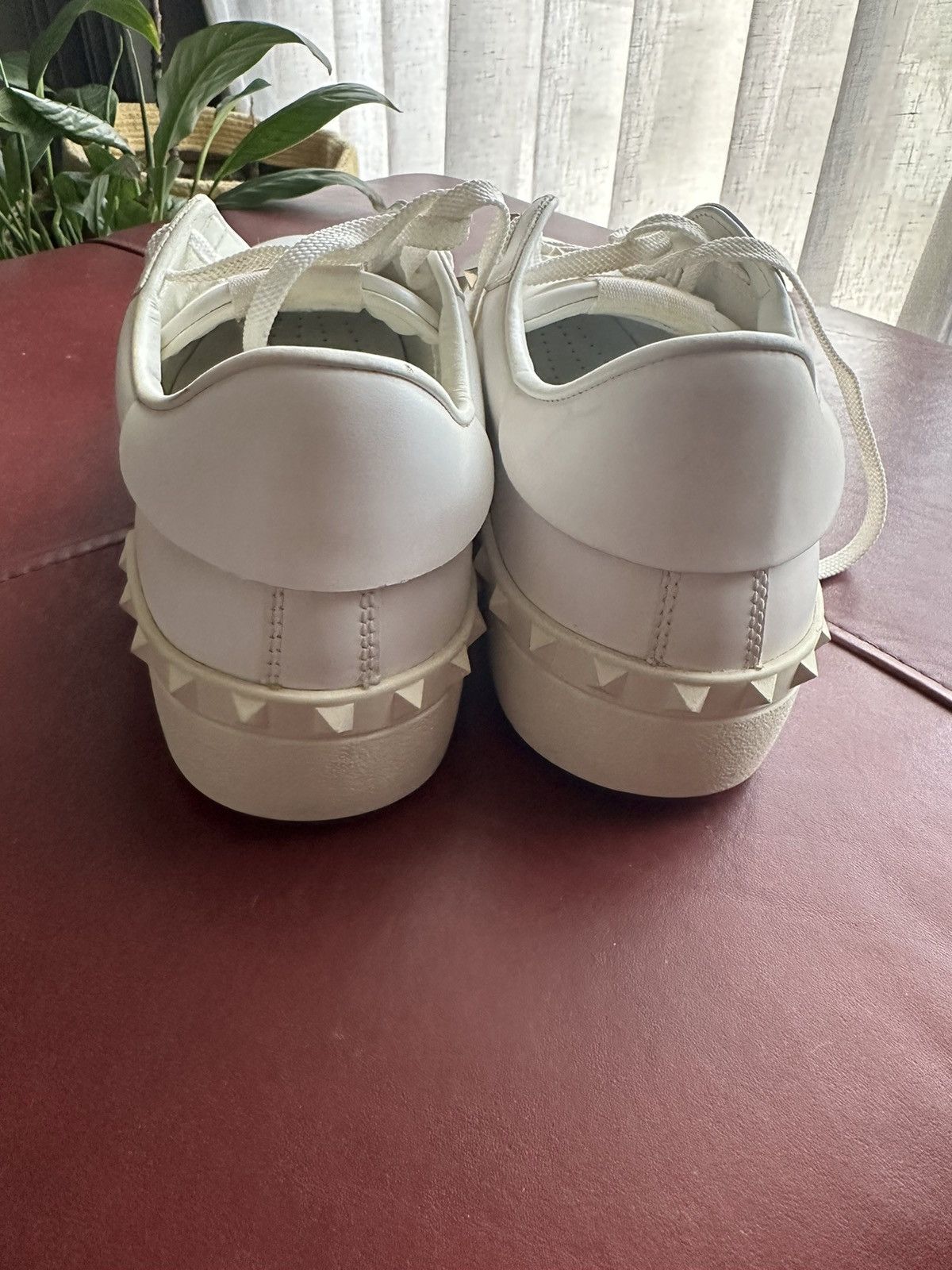 Valentino Valentino Rockstud leather sneakers Size US 11 / EU 44 - 3 Thumbnail