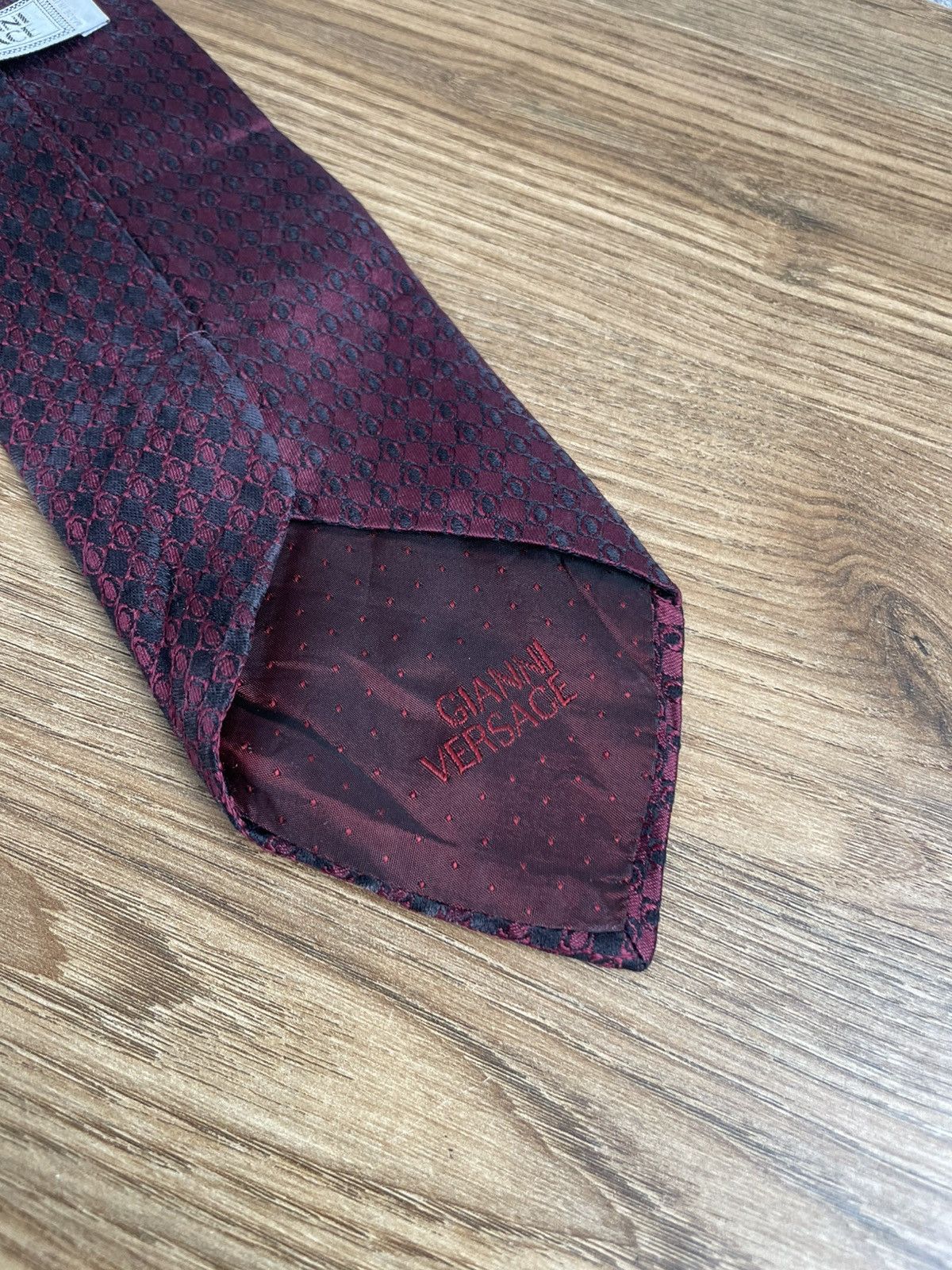 Versace Rare Gianni Versace Vintage 90s Medusa Logo 100% Silk Tie Size ONE SIZE - 4 Thumbnail