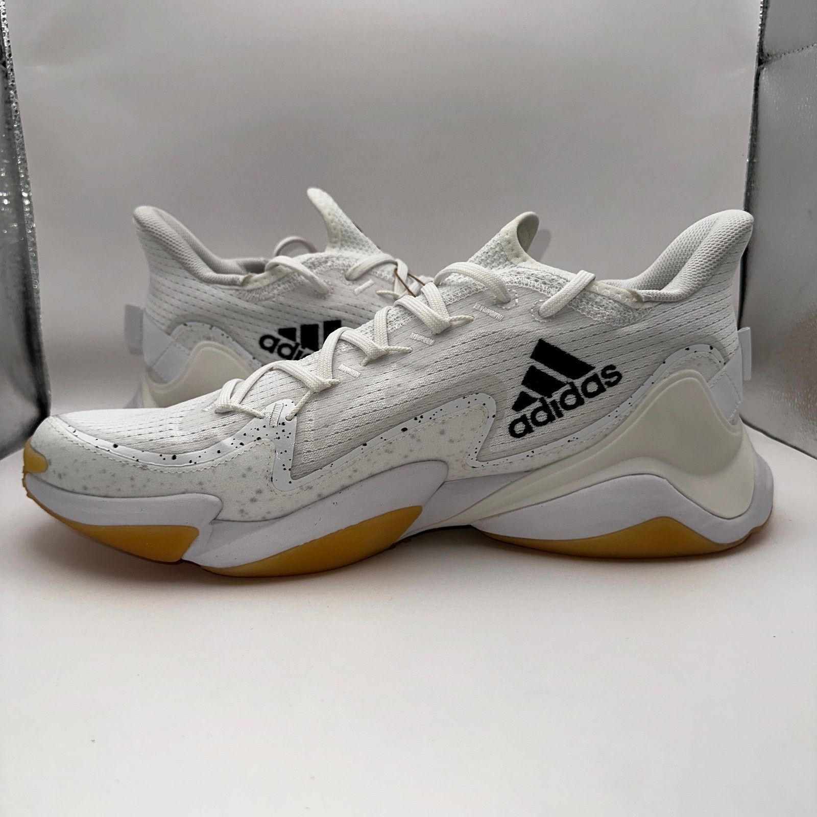 Adidas Adidas Mahome 1 Impact FL White Gum Basketball Shoes Size 14 Size US 14 / EU 47 - 5 Thumbnail