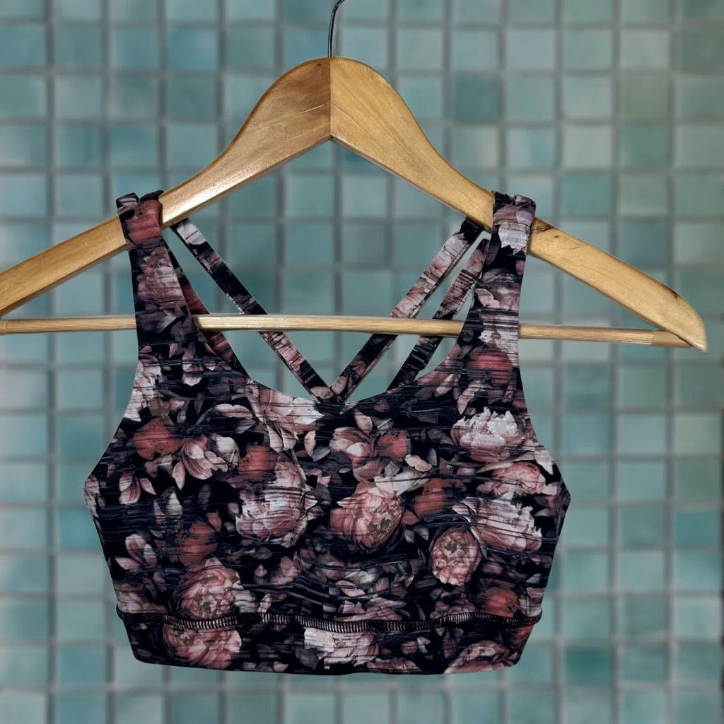 Lululemon Lululemon Free To Be Wild Sports Bra Size S Dark Floral Strappy Back Yoga Bra Size ONE SIZE - 1 Thumbnail