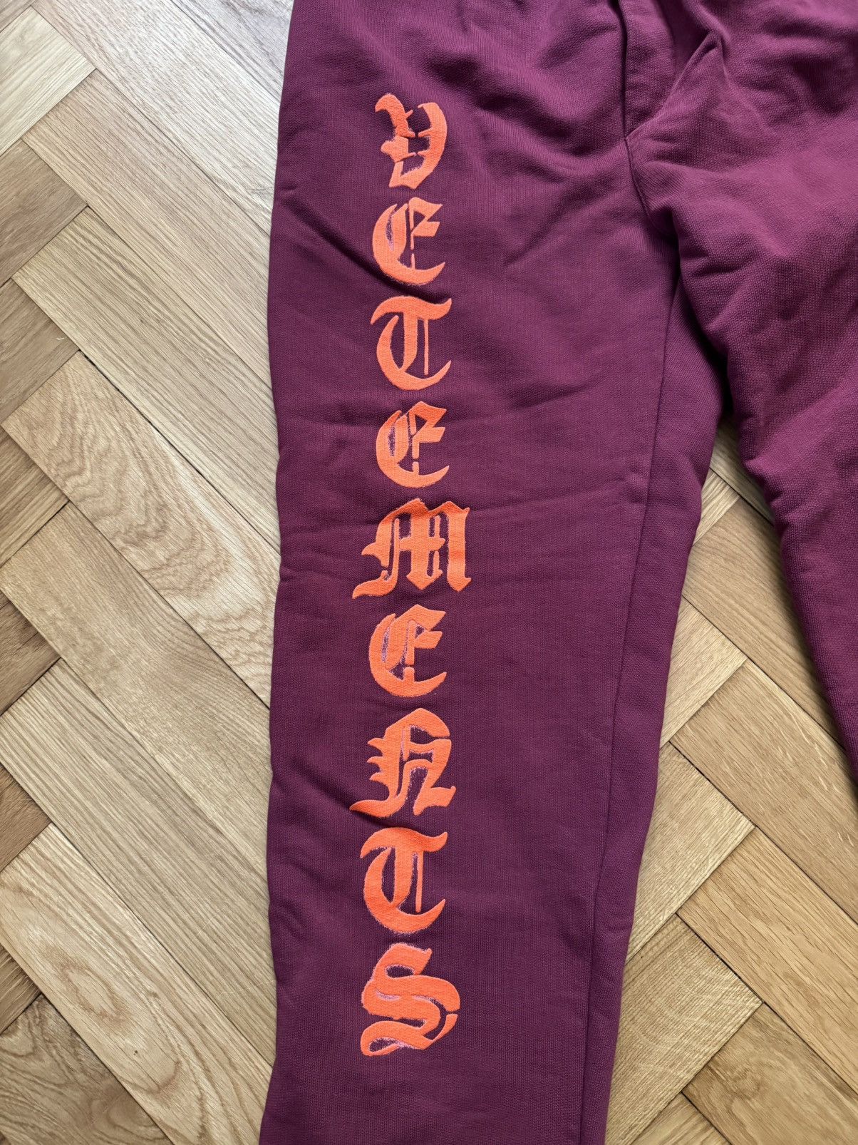 Vetements Vetements anarchy logo sweatpants Size US 30 / EU 46 - 3 Thumbnail