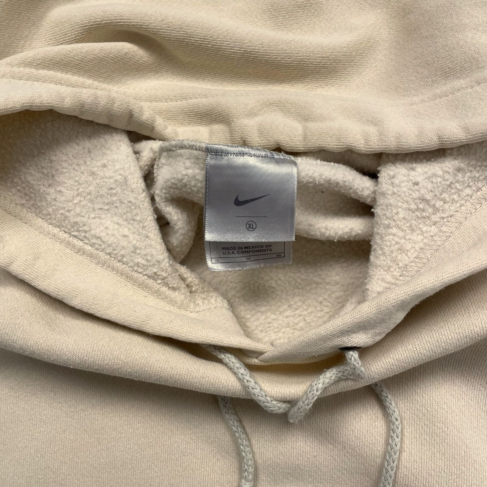 Nike RARE VTG 00s CENTER SWOOSH EMBROIDERED HOODIE SWEATSHIRT XL Size US XL / EU 56 / 4 - 4 Thumbnail