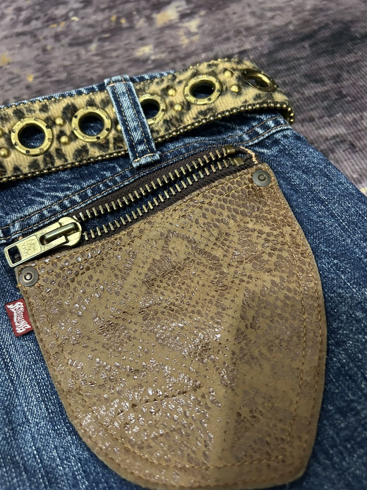 Tornado Mart RNA Inc Japan Distressed Snake Pocket Back Size US 31 - 12 Thumbnail