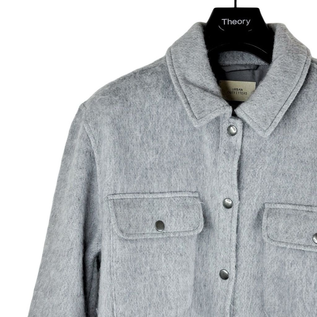 Urban Outfitters URBAN OUTFITTERS Women's Oversized Grey Fuzzy Shacket M Size M / US 6-8 / IT 42-44 - 3 Thumbnail