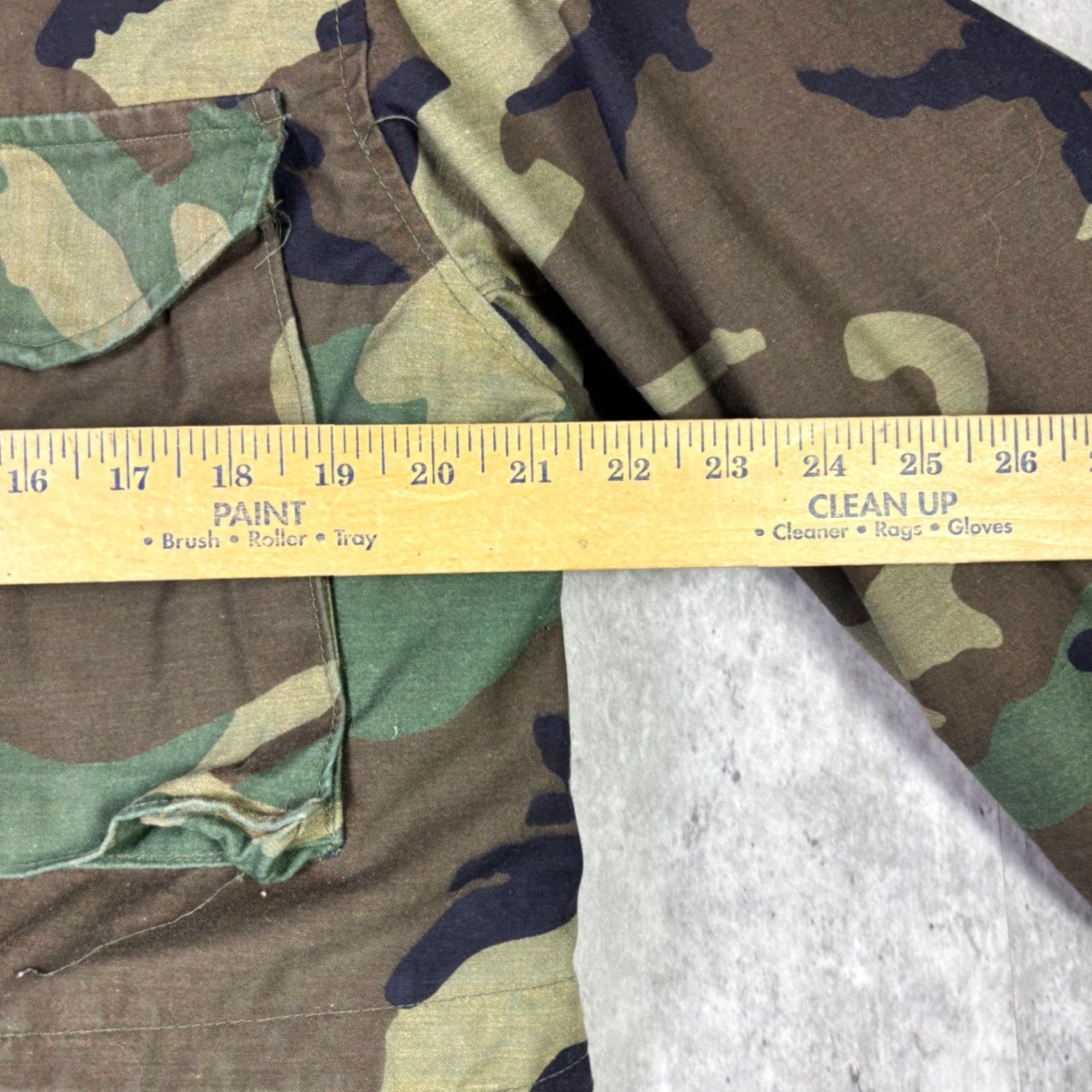 Vintage VINTAGE Mens M65 Field Jacket Woodland Camo Military Coat Medium Short Camouflage Army Jacket Mens M65 Short Vintage Military Jacket Size US 31 - 3 Thumbnail