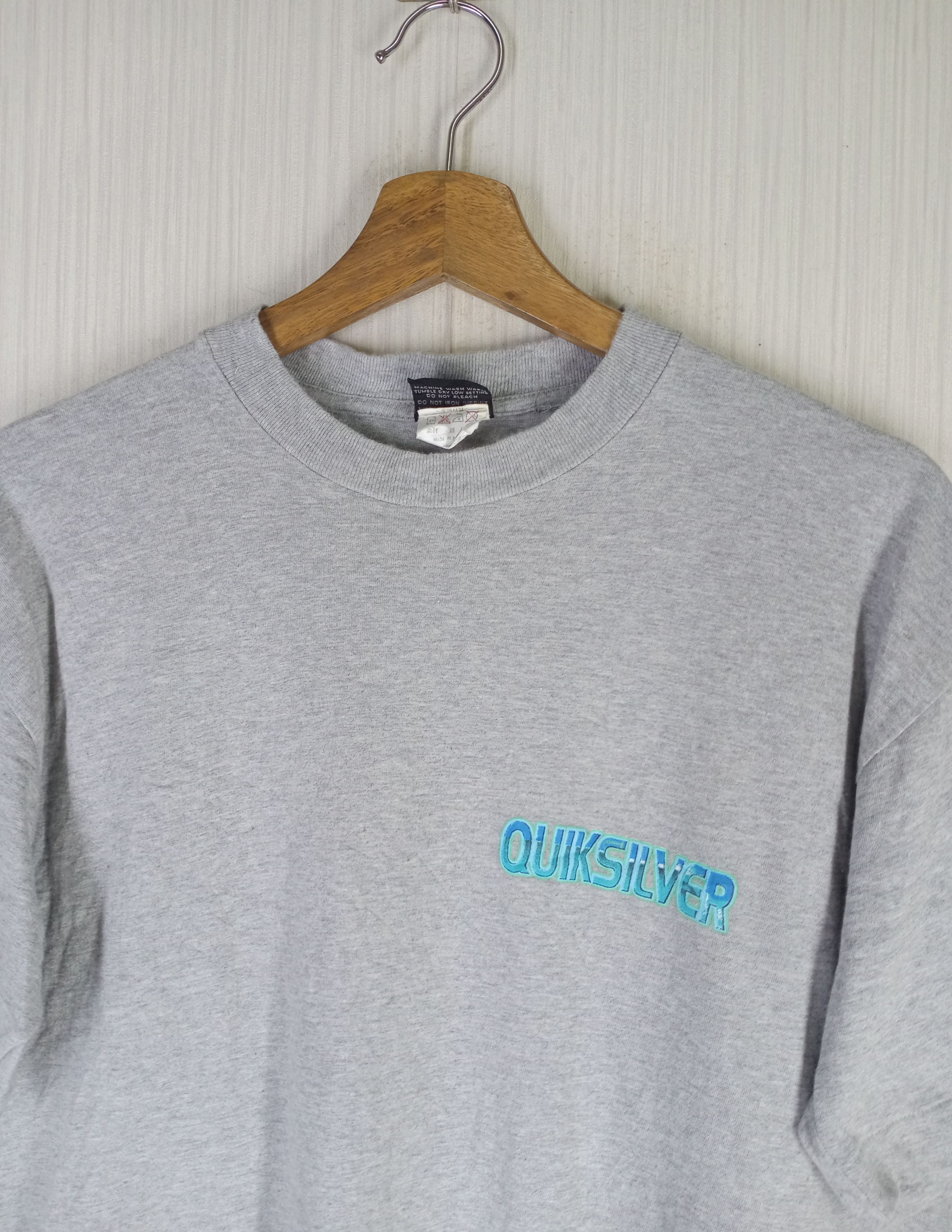 Quicksilver Vintage 90s Quiksilver Board Riding Evolution Tshirt Size US M / EU 48-50 / 2 - 3 Thumbnail