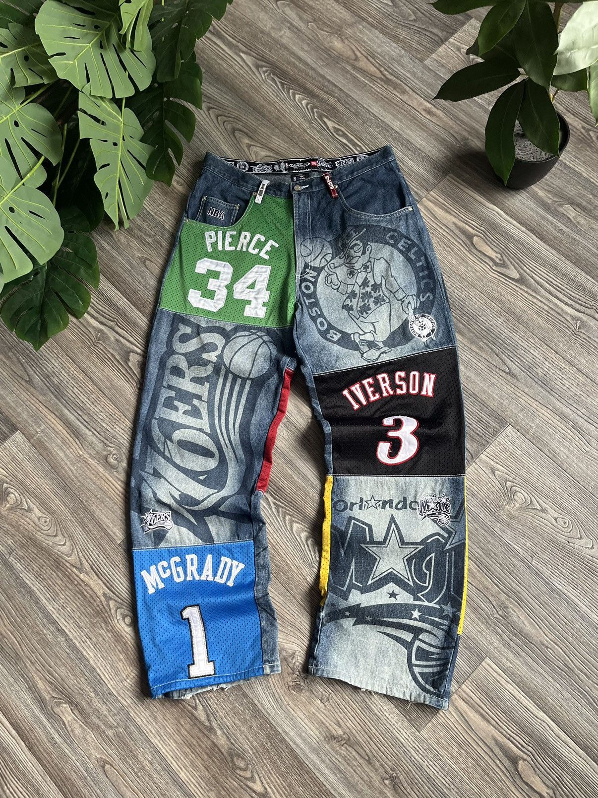 VINTAGE NBA UNK DENIM BAGGY JEANS JERSEY Y2K