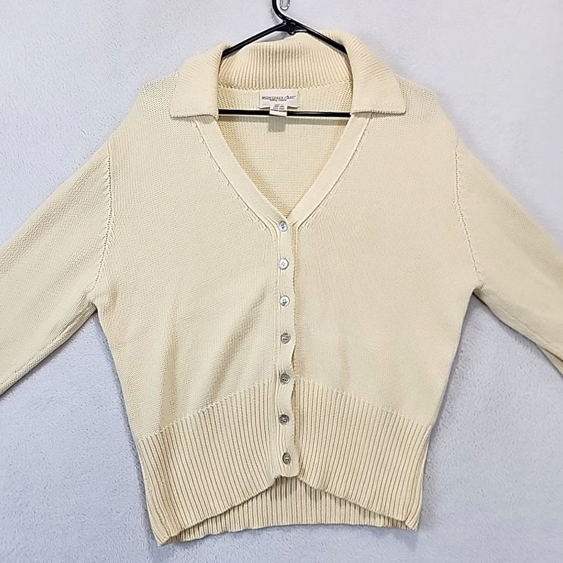 Vintage VINTAGE Monterey Bay Cardigan Sweater Womens M Ivory Collared Button Front Long Sleeve Knit Size M / US 6-8 / IT 42-44 - 4 Thumbnail