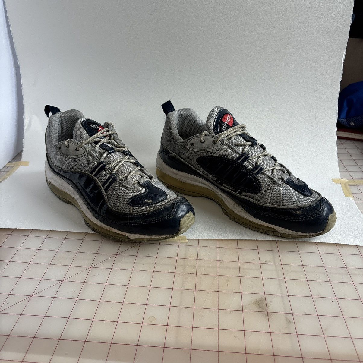 Nike × Supreme Nike x Supreme Air Max 98 - Obsidian/Grey Size US 10 / EU 43 - 1 Thumbnail