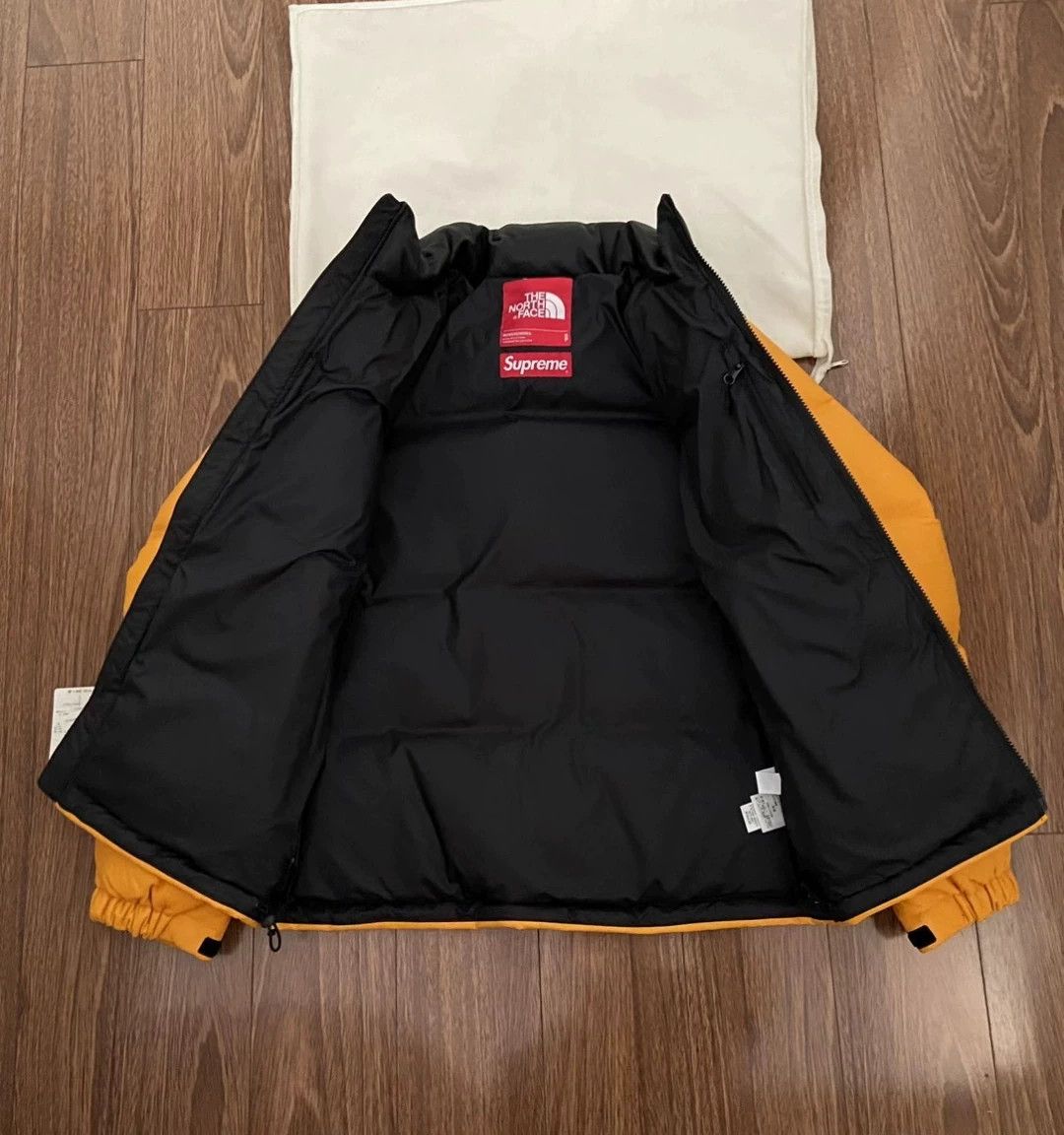 Supreme Supreme TNF 17FW Leather Nuptse Jacket New Size S Size US S / EU 44-46 / 1 - 5 Thumbnail
