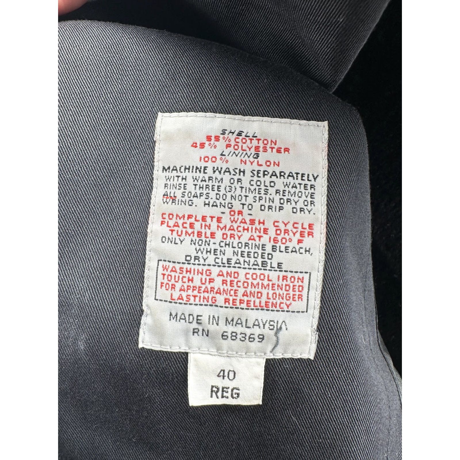 Vintage VINTAGE London Towne Coat Mens 40 Black Trench Coat Oversized Belted Insulated Water Resistant Size US XXS / EU 40 - 7 Thumbnail