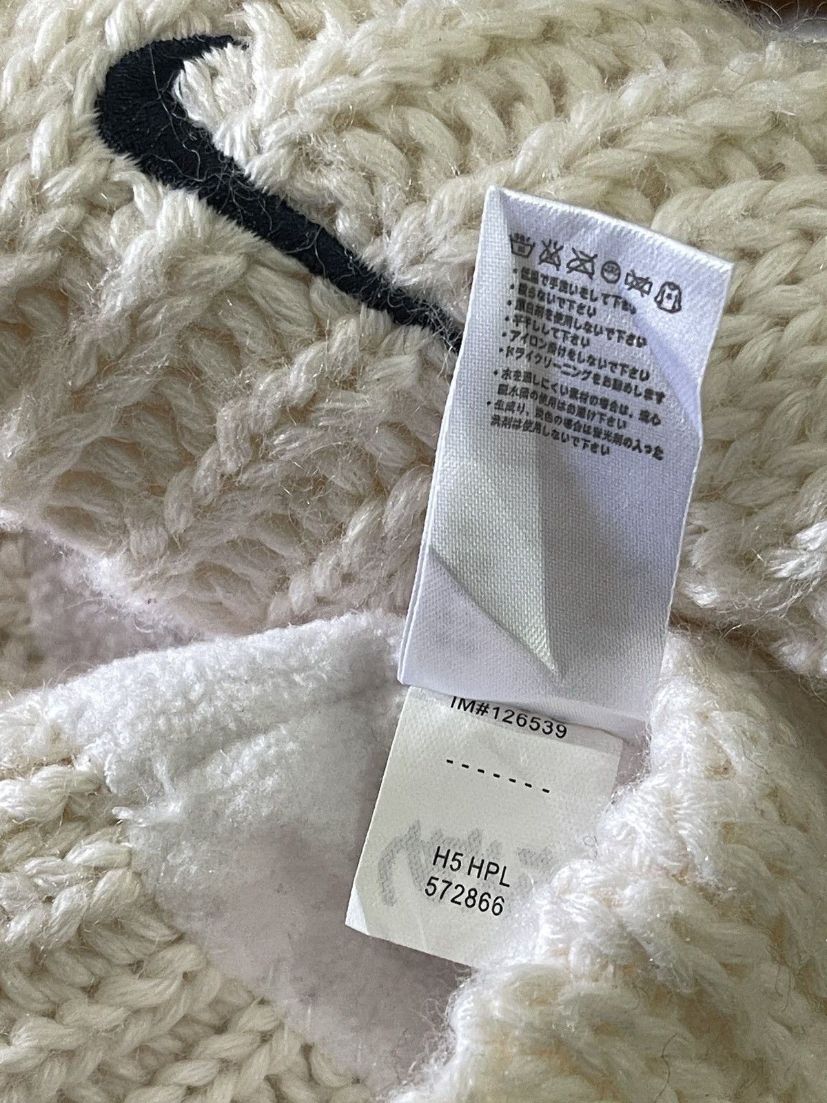 Nike Nike Swoosh Cable Knit Beanie Hats Size ONE SIZE - 6 Thumbnail